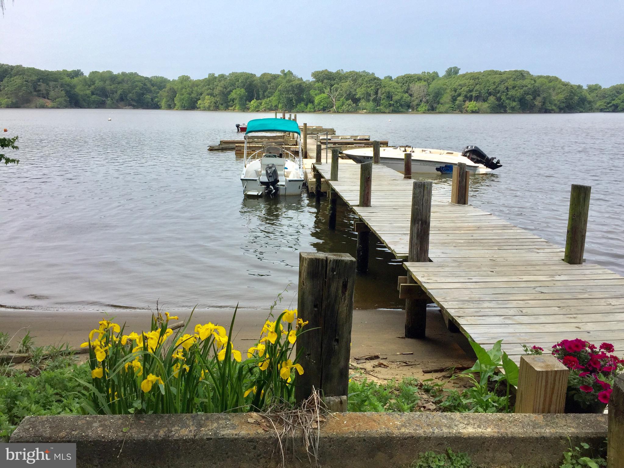 WELL BOTTOM COVE - Residential