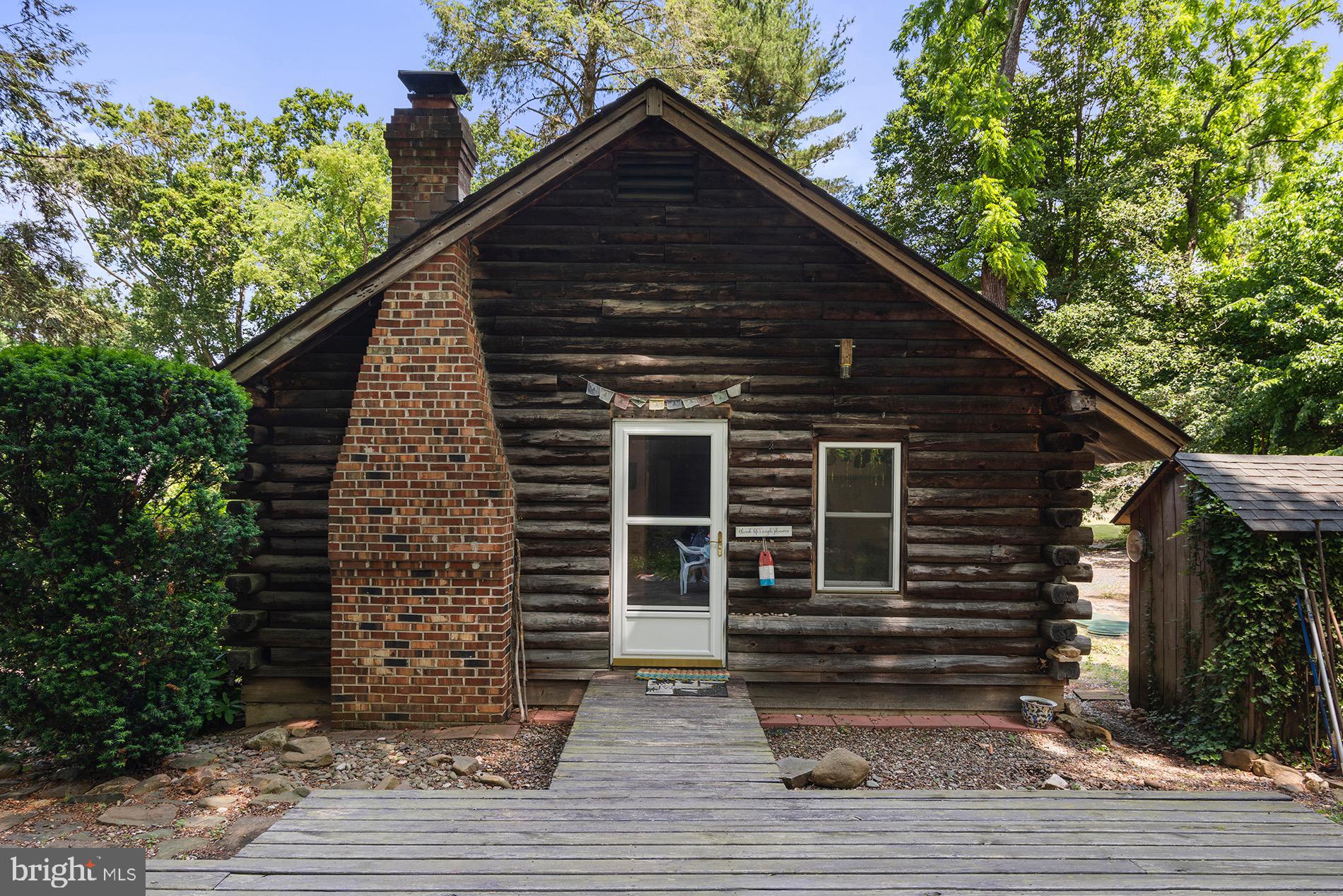 WELL BOTTOM COVE - Residential