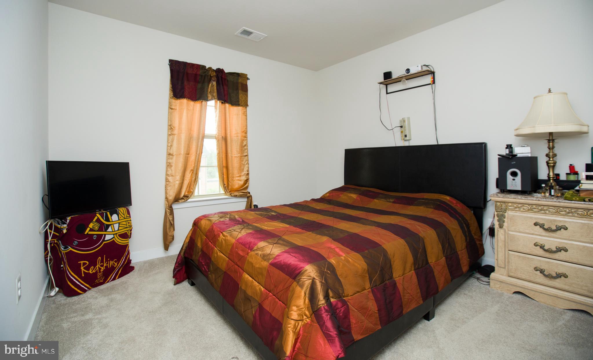 NORBOURNE PARK - Residential