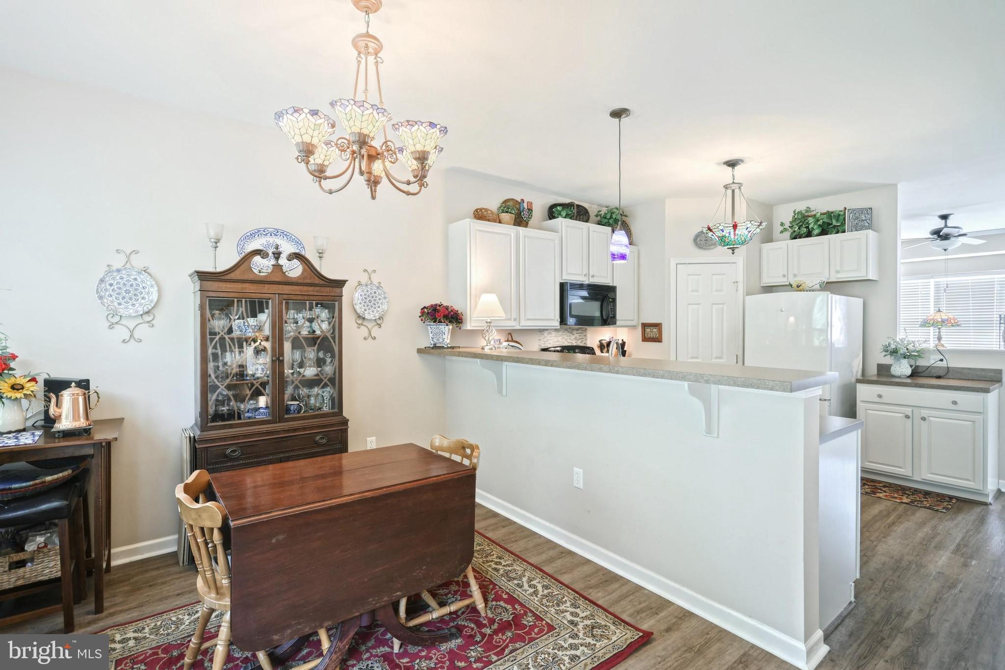 IVY GREENS - Residential