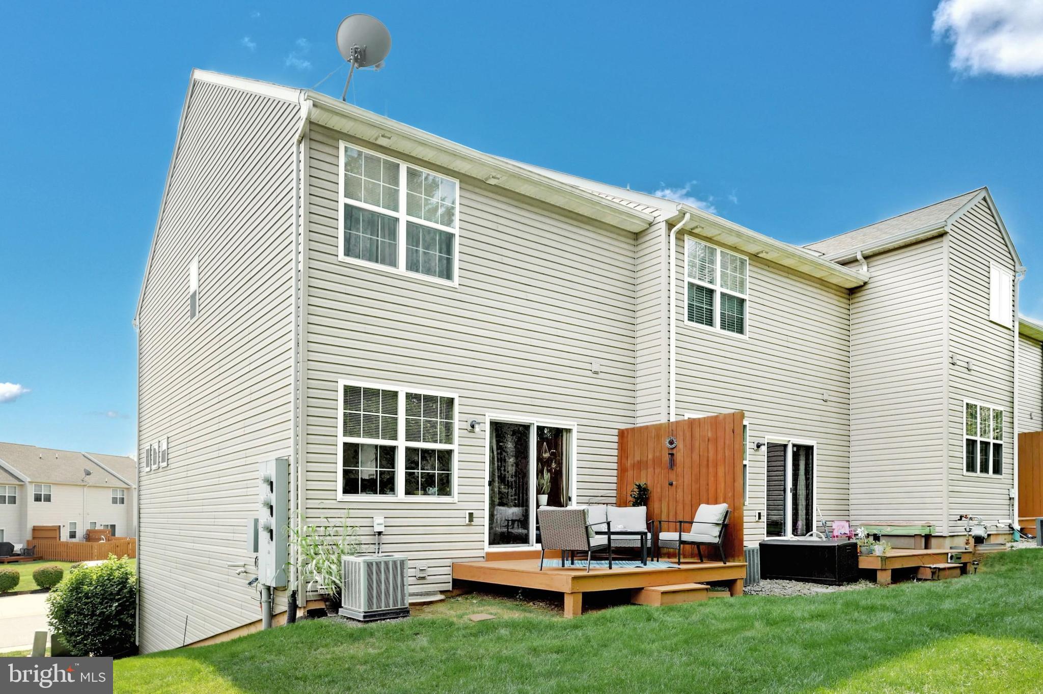 IVY GREENS - Residential