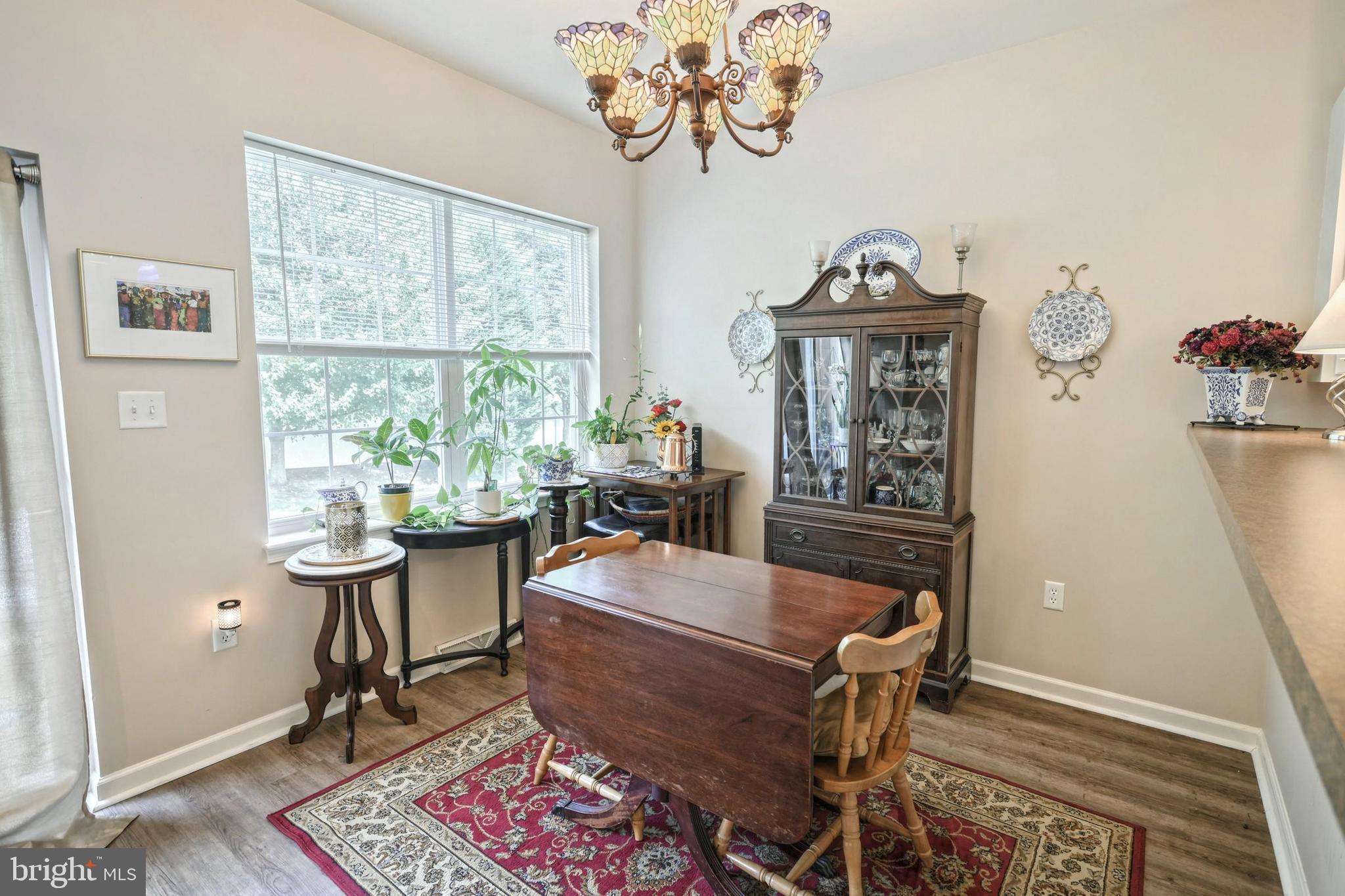 IVY GREENS - Residential