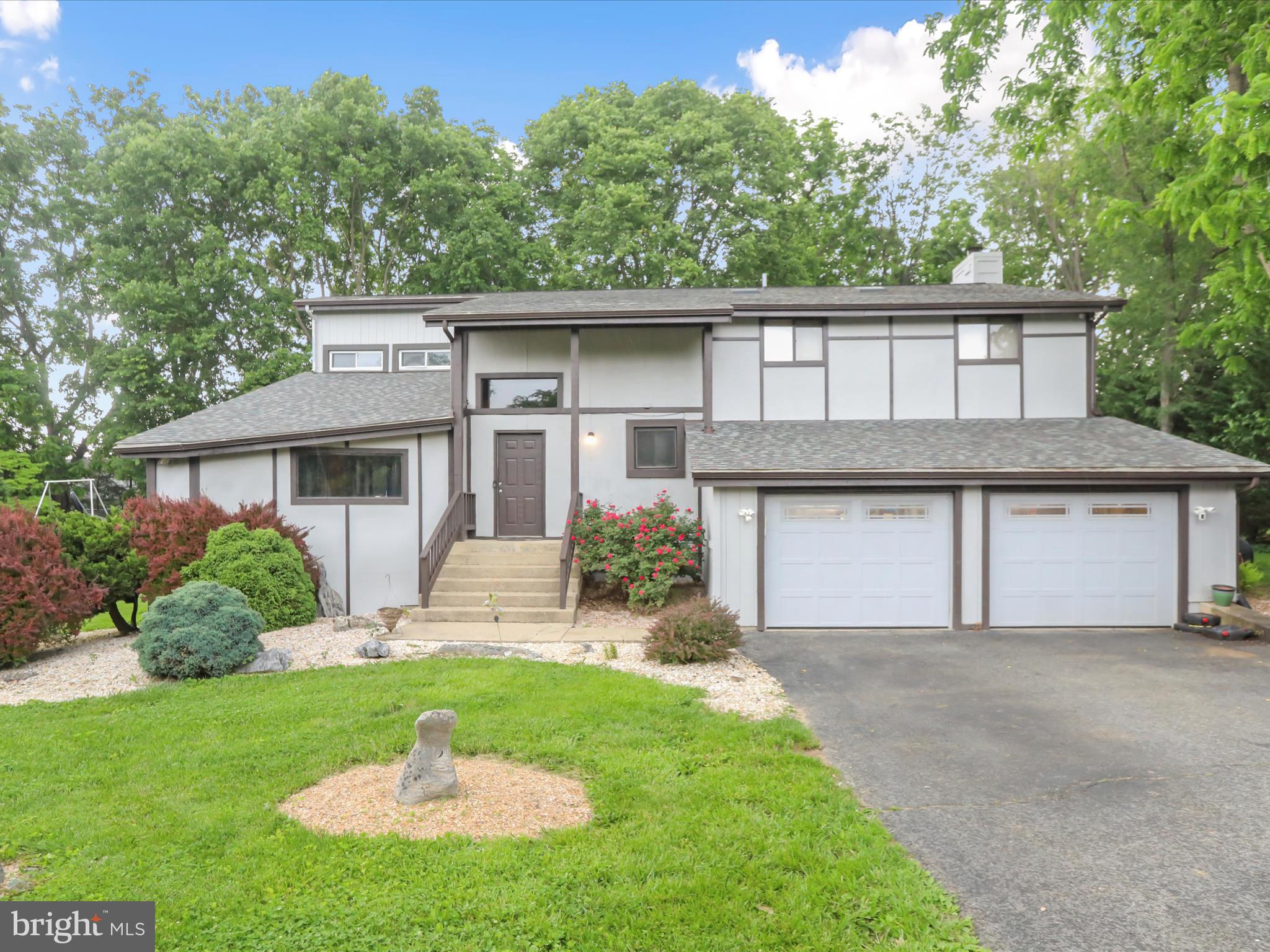 Welcome to this stunning contemporary home in the heart of Hagerstown, MD — where style, space, and smart living come together. Step inside to an open-concept main level featuring two spacious living rooms, a dedicated formal dining room, a convenient half bath, and a main-level washer/dryer setup. The expansive kitchen is a chef’s dream, offering generous counter space and storage for effortless entertaining.
Upstairs, you’ll find four large bedrooms, including a spacious primary suite, plus an additional full bathroom designed for comfort and functionality. The finished basement offers endless possibilities: a bar area perfect for entertaining, space for a home theater or game room, a quiet office area, ample storage, and exterior access to the side yard. Outdoor living is just as impressive, with a serene deck ideal for relaxing or hosting guests. The professionally designed landscaping is truly out of this world and adds remarkable curb appeal.
Additional features include Alexa-enabled smart home technology and a new roof installed in 2021.
Located close to major commuter routes, this beautifully maintained property is perfect for modern lifestyles. Seller is offering a Home Warranty. Don’t miss your chance to own this exceptional property—schedule your private tour today!
