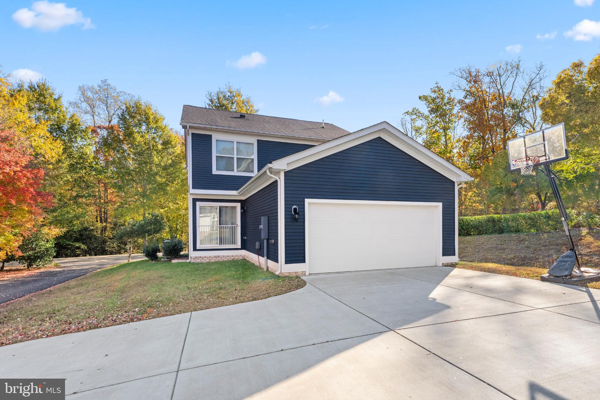 LADYSMITH VILLAGE - Residential