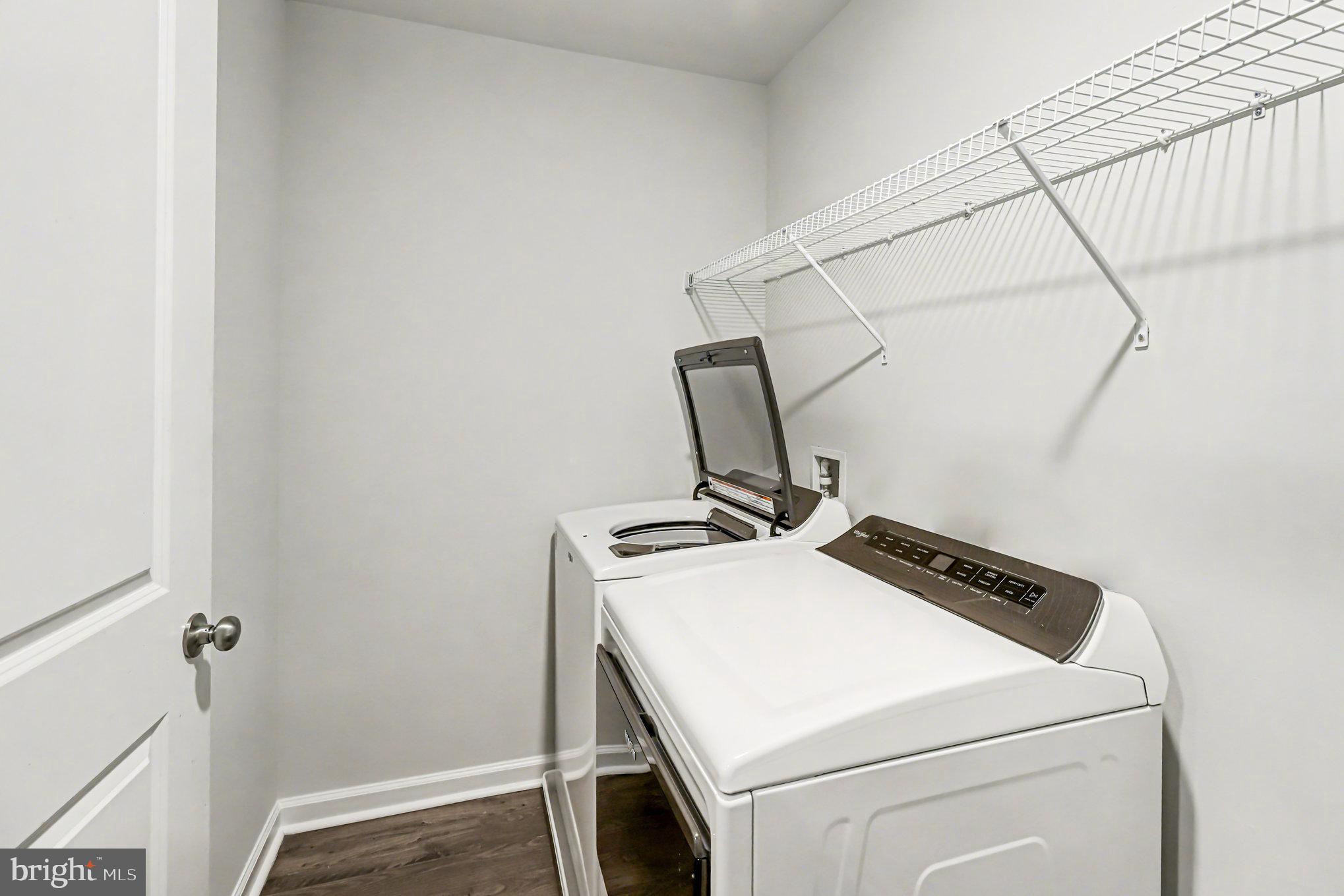 LADYSMITH VILLAGE - Residential