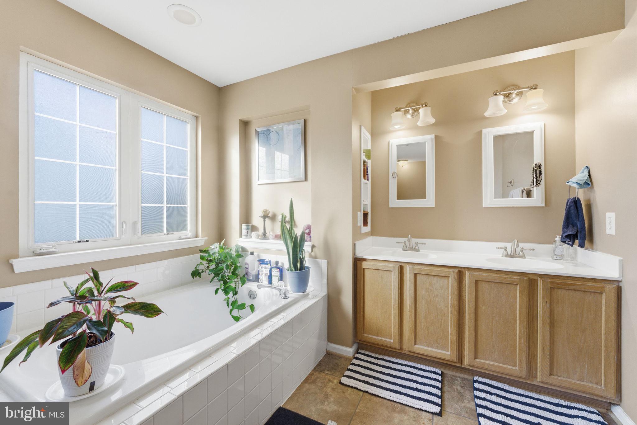 VILLAGES AT SAYBROOKE - Residential