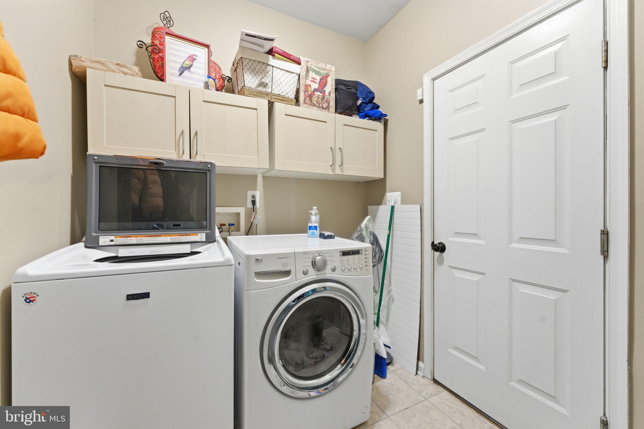 VILLAGES AT SAYBROOKE - Residential