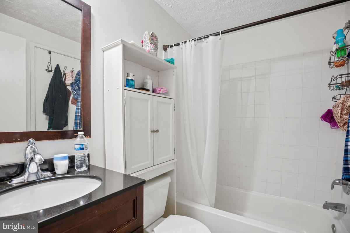 OVERLEA - Residential