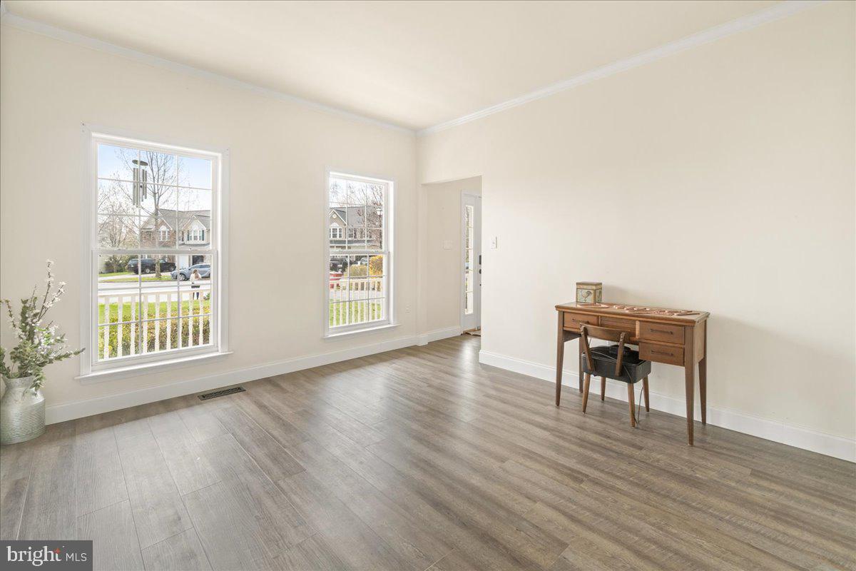 LOCUST HILL - Residential