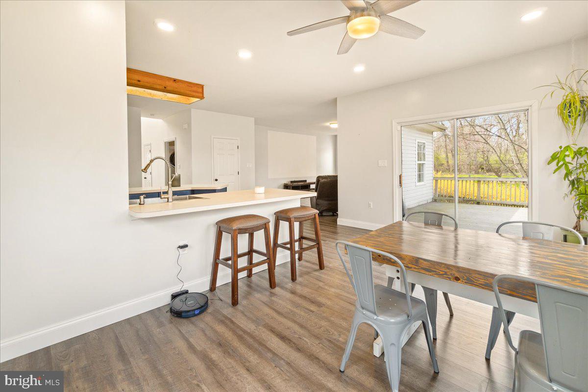 LOCUST HILL - Residential