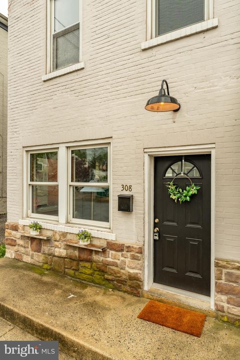 308 CHERRY STREET COLUMBIA PA 17512
