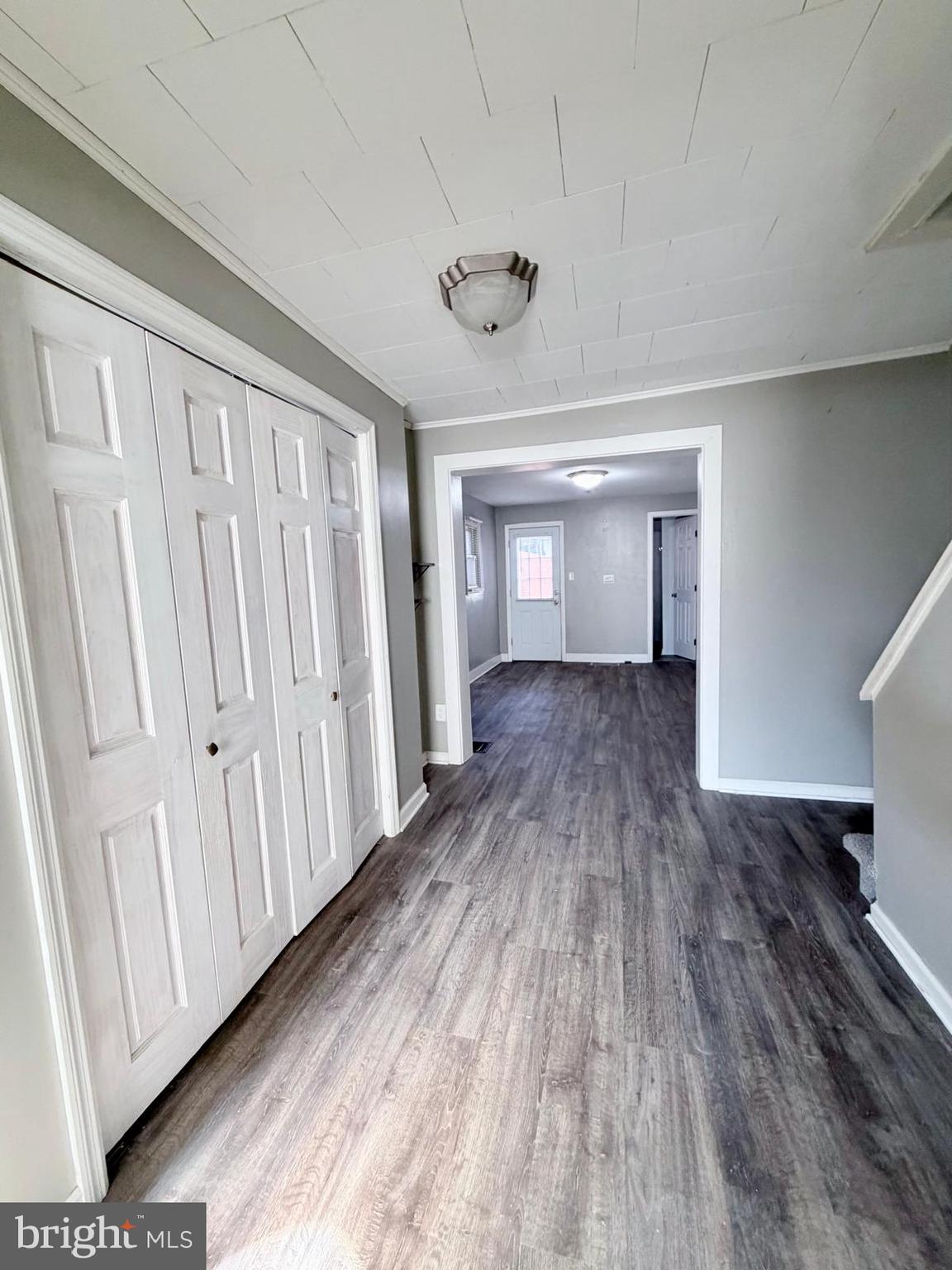 123 E LOUTHER STREET