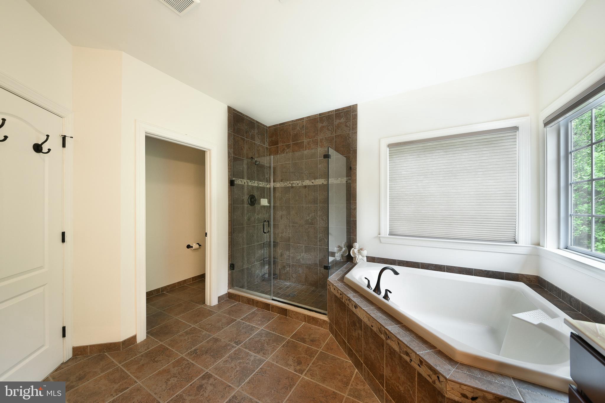 PRESERVE AT SQUIRE CHEYNEY FARM - Residential