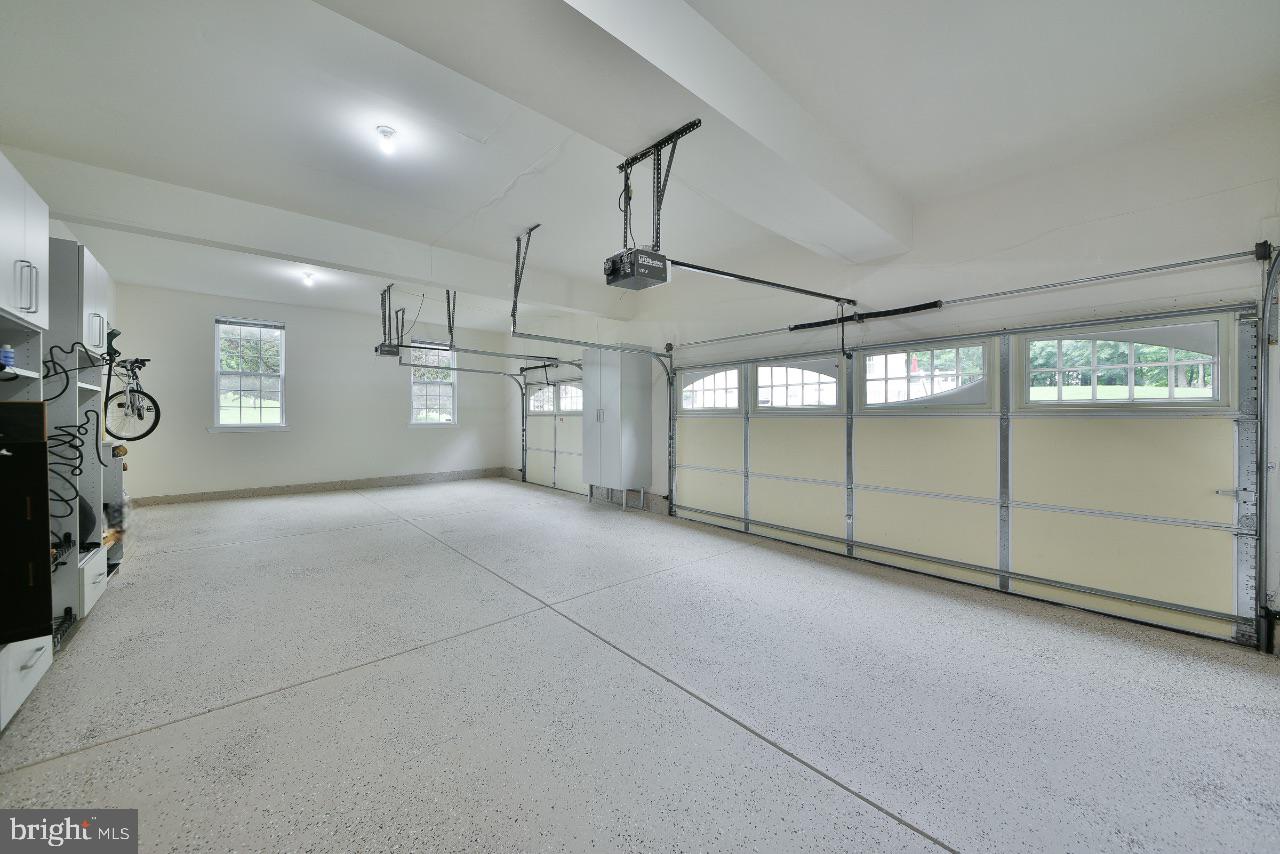 PRESERVE AT SQUIRE CHEYNEY FARM - Residential
