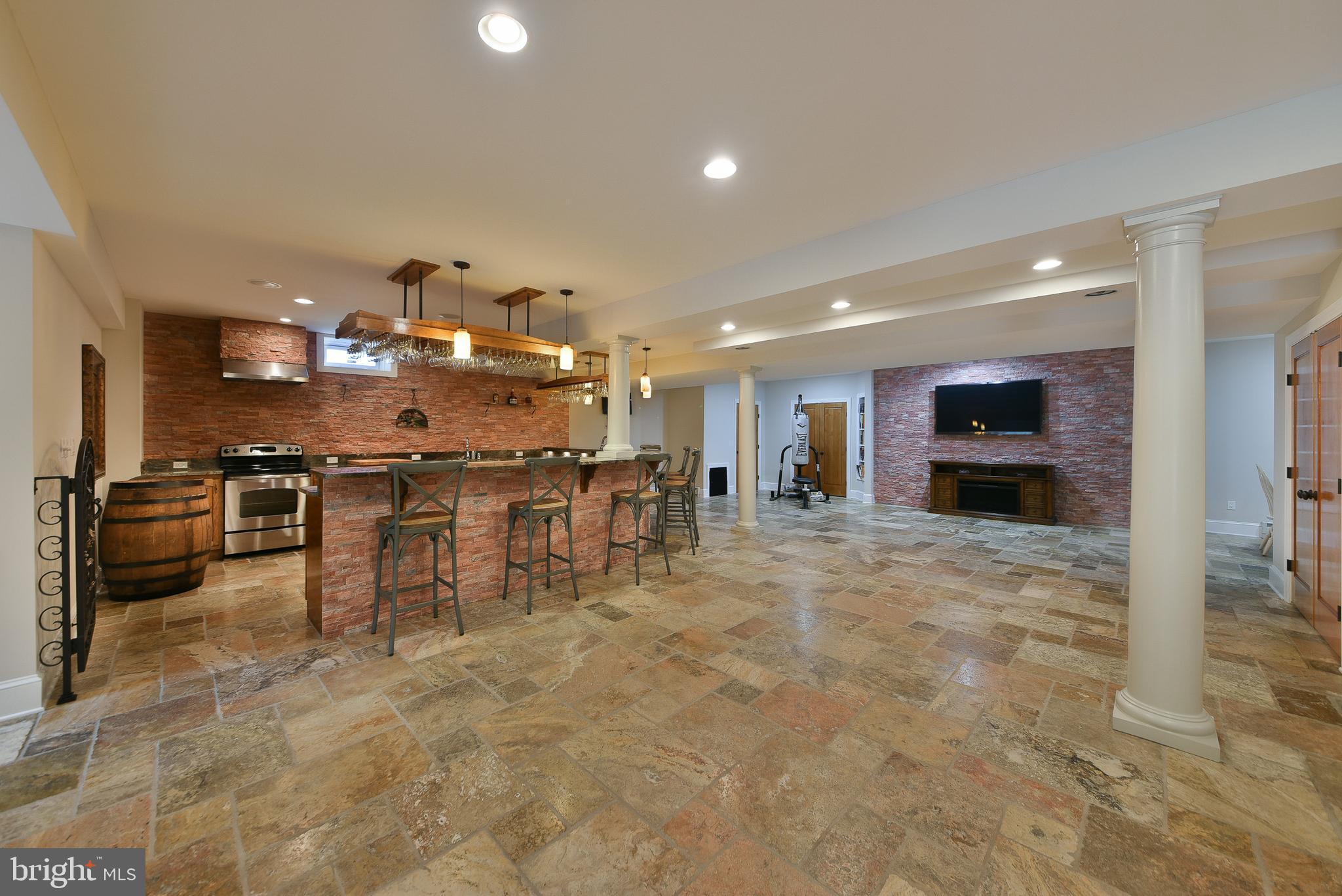 PRESERVE AT SQUIRE CHEYNEY FARM - Residential