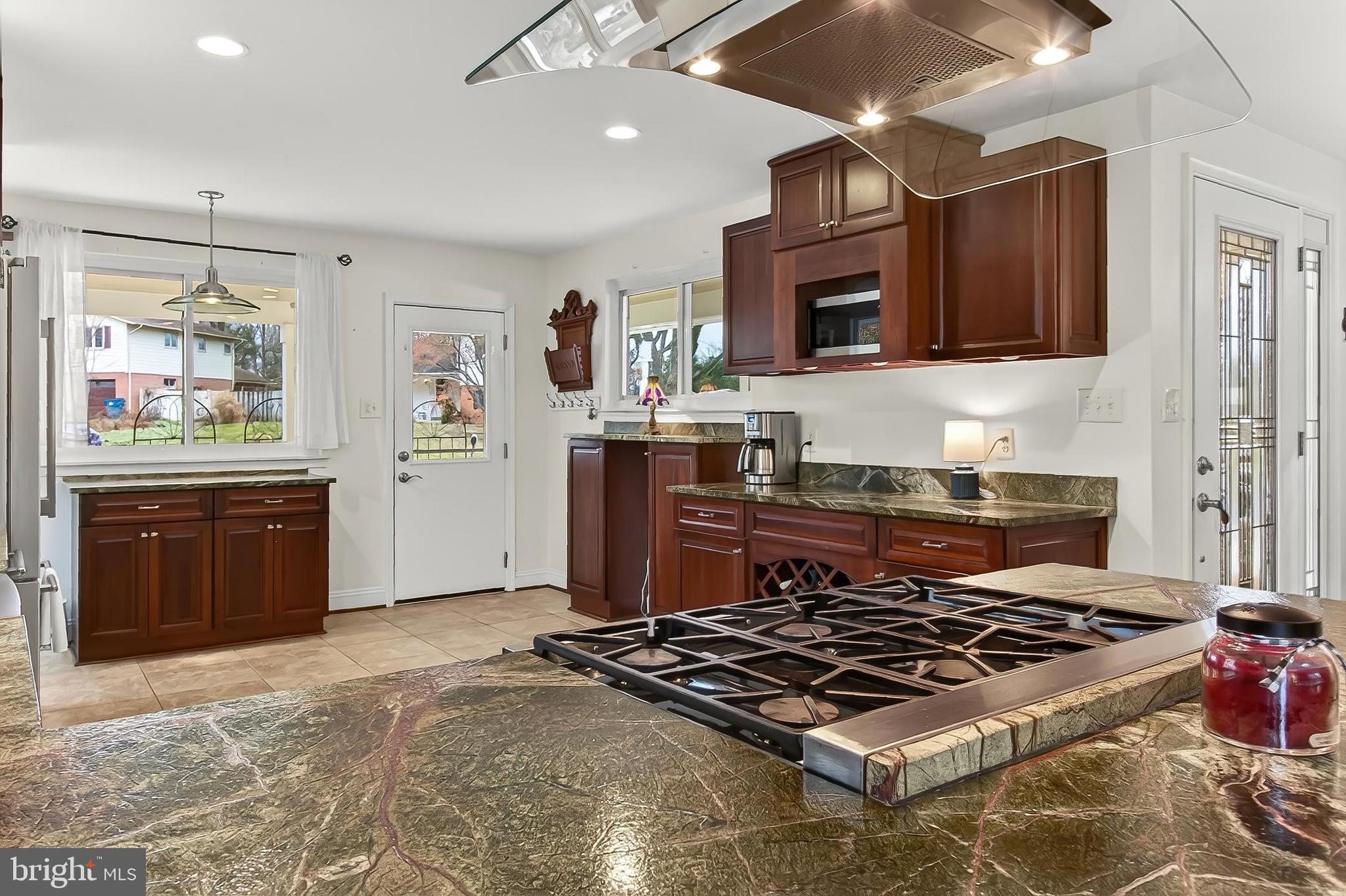 KINGS PARK WEST - Residential