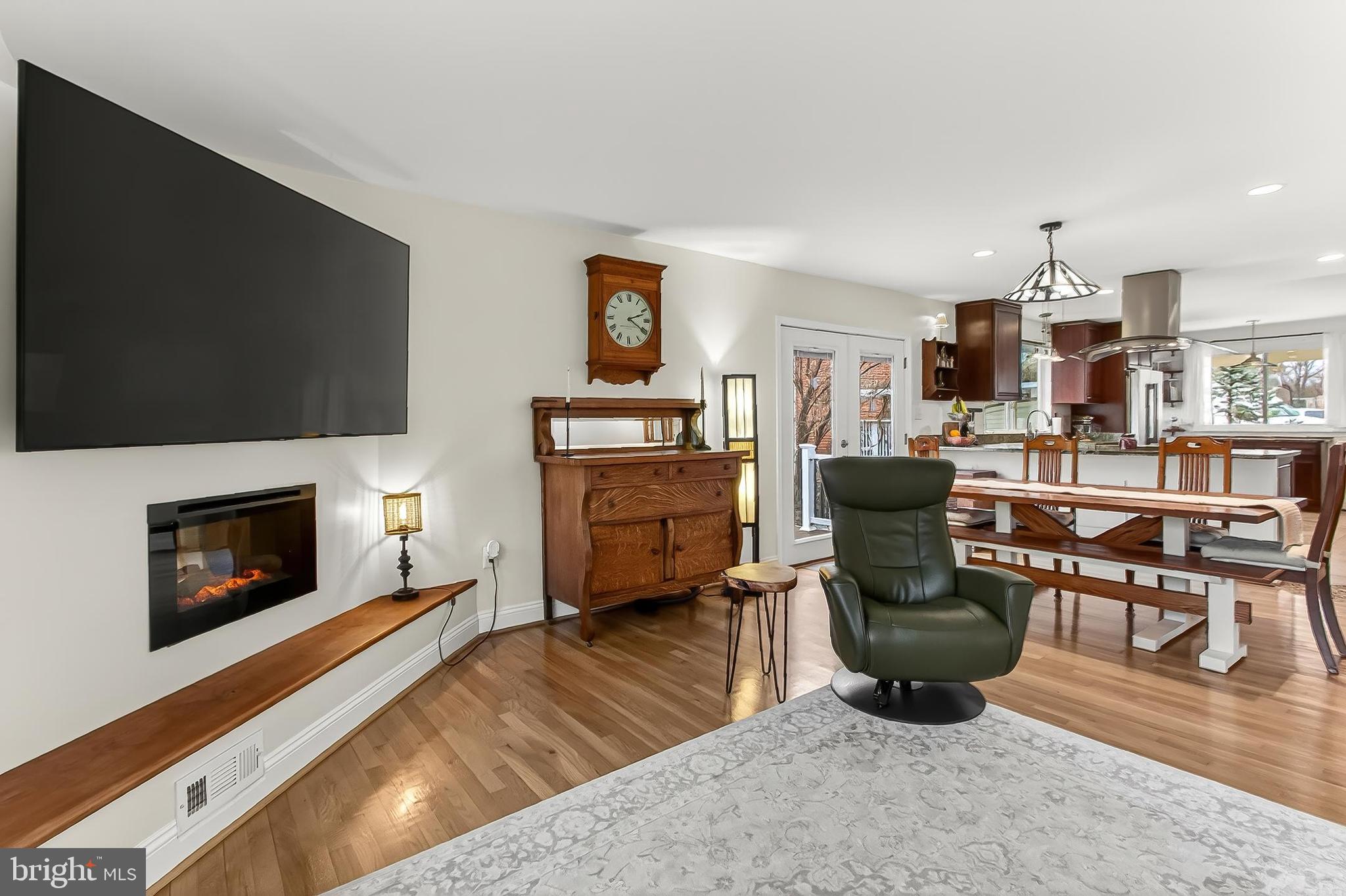 KINGS PARK WEST - Residential