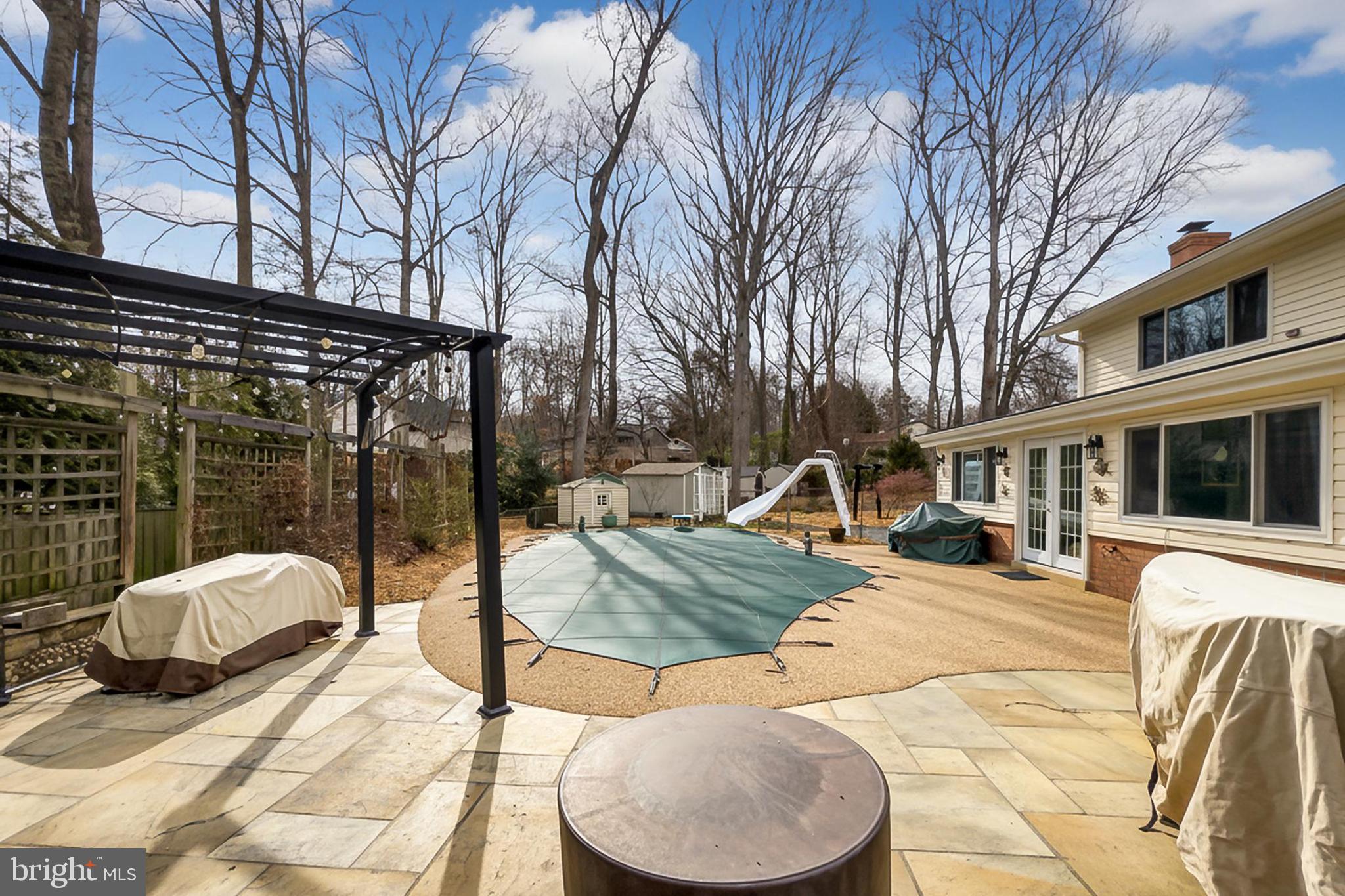 KINGS PARK WEST - Residential