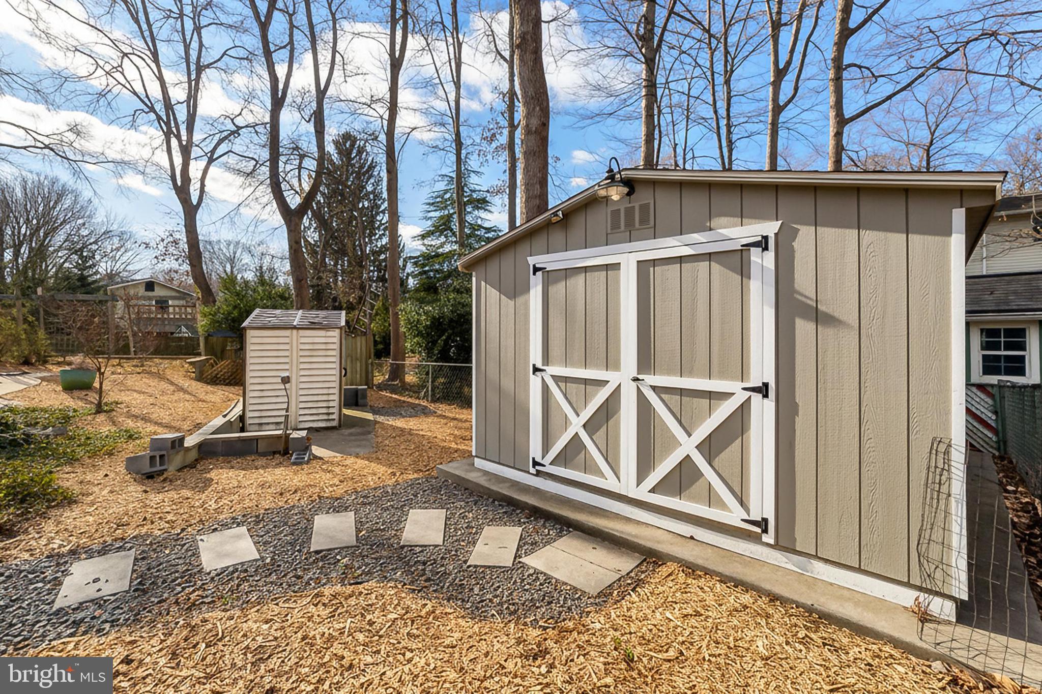 KINGS PARK WEST - Residential