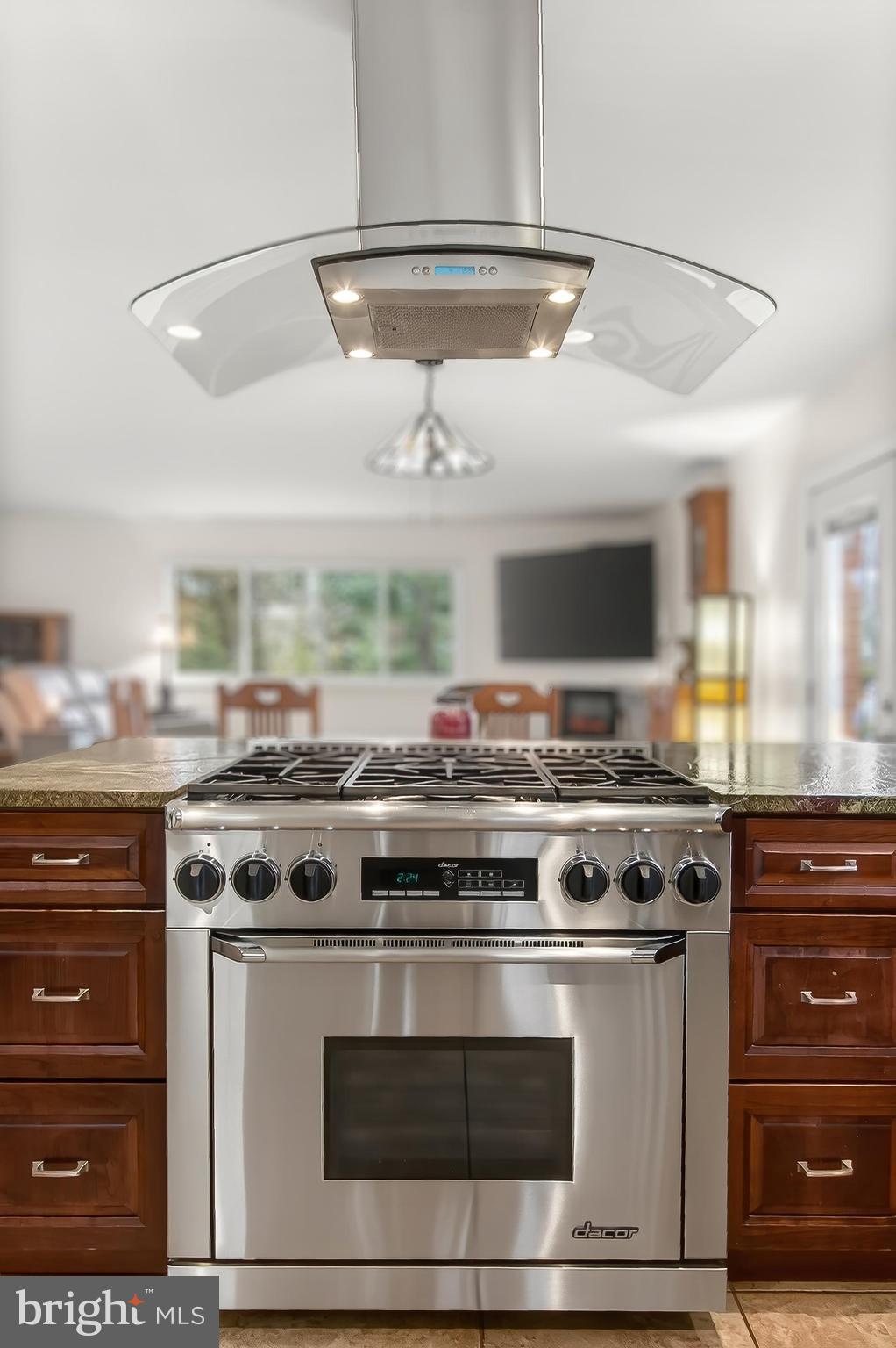 KINGS PARK WEST - Residential