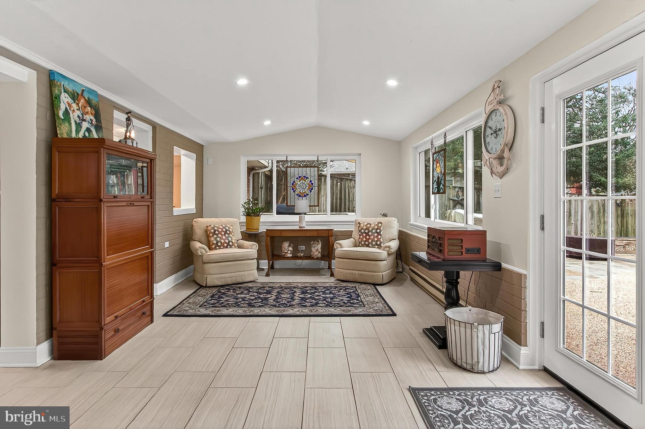 KINGS PARK WEST - Residential