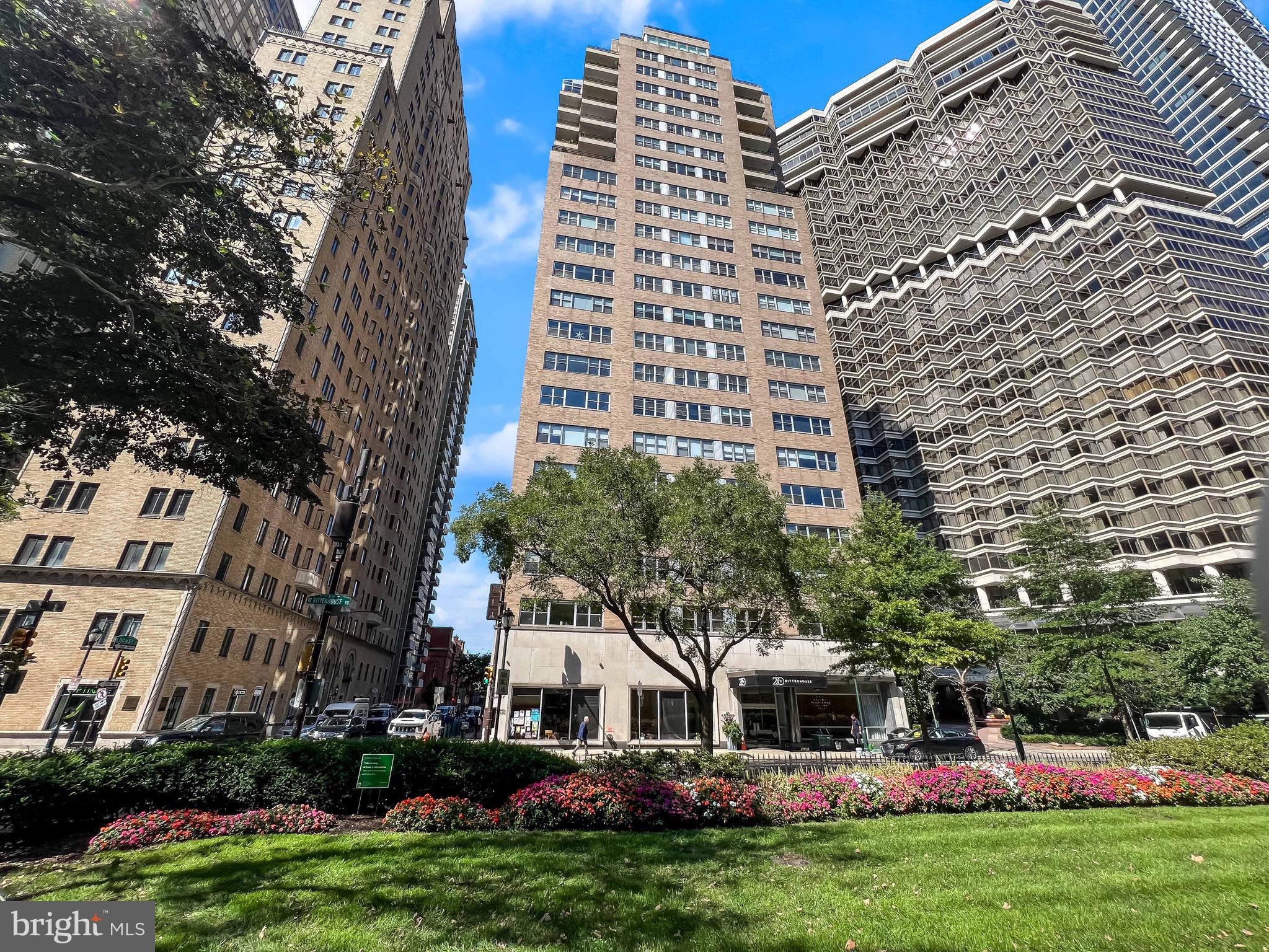 RITTENHOUSE SQUARE - Residential