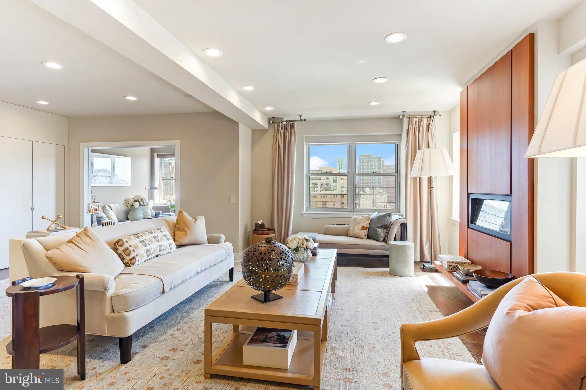 RITTENHOUSE SQUARE - Residential