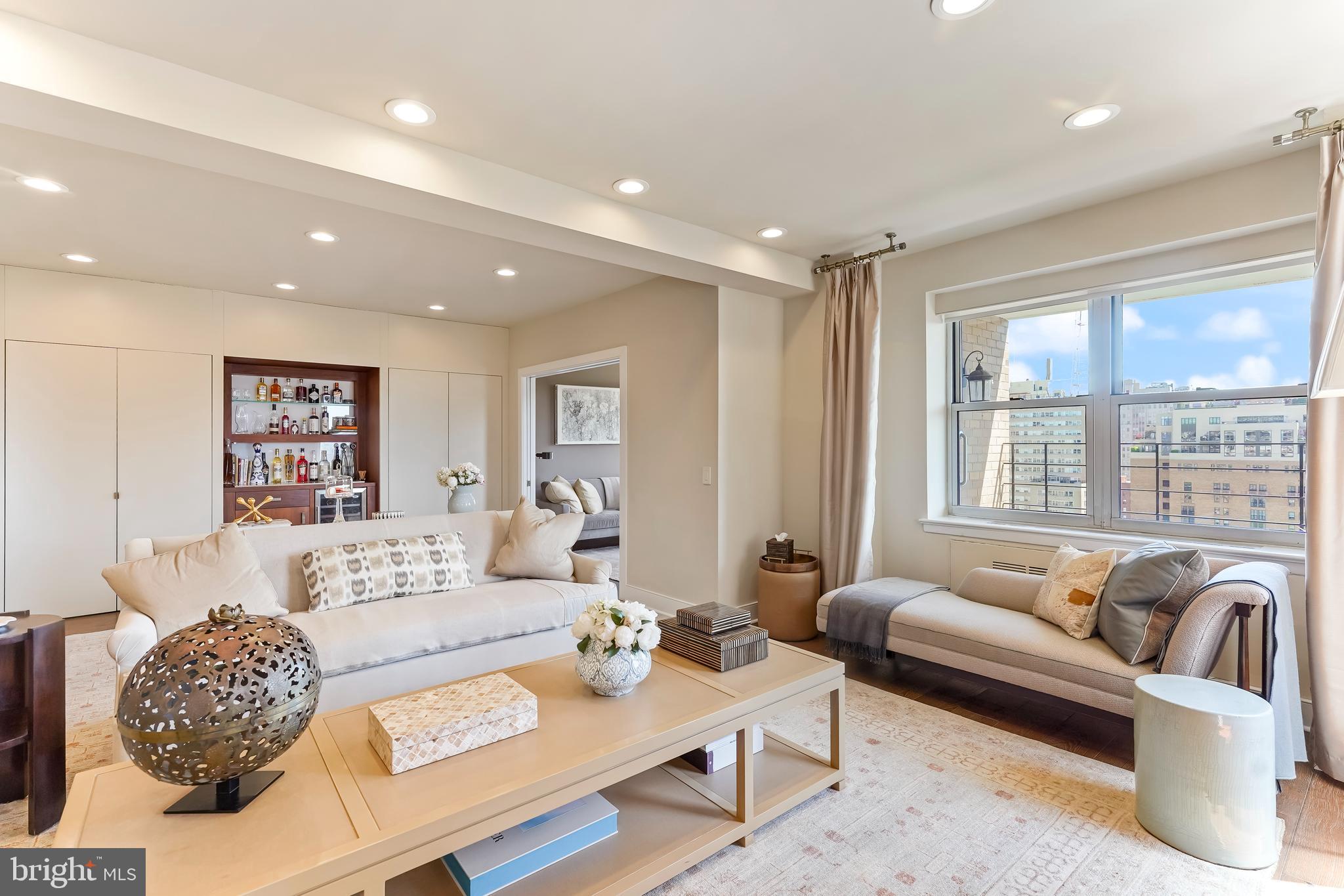 RITTENHOUSE SQUARE - Residential