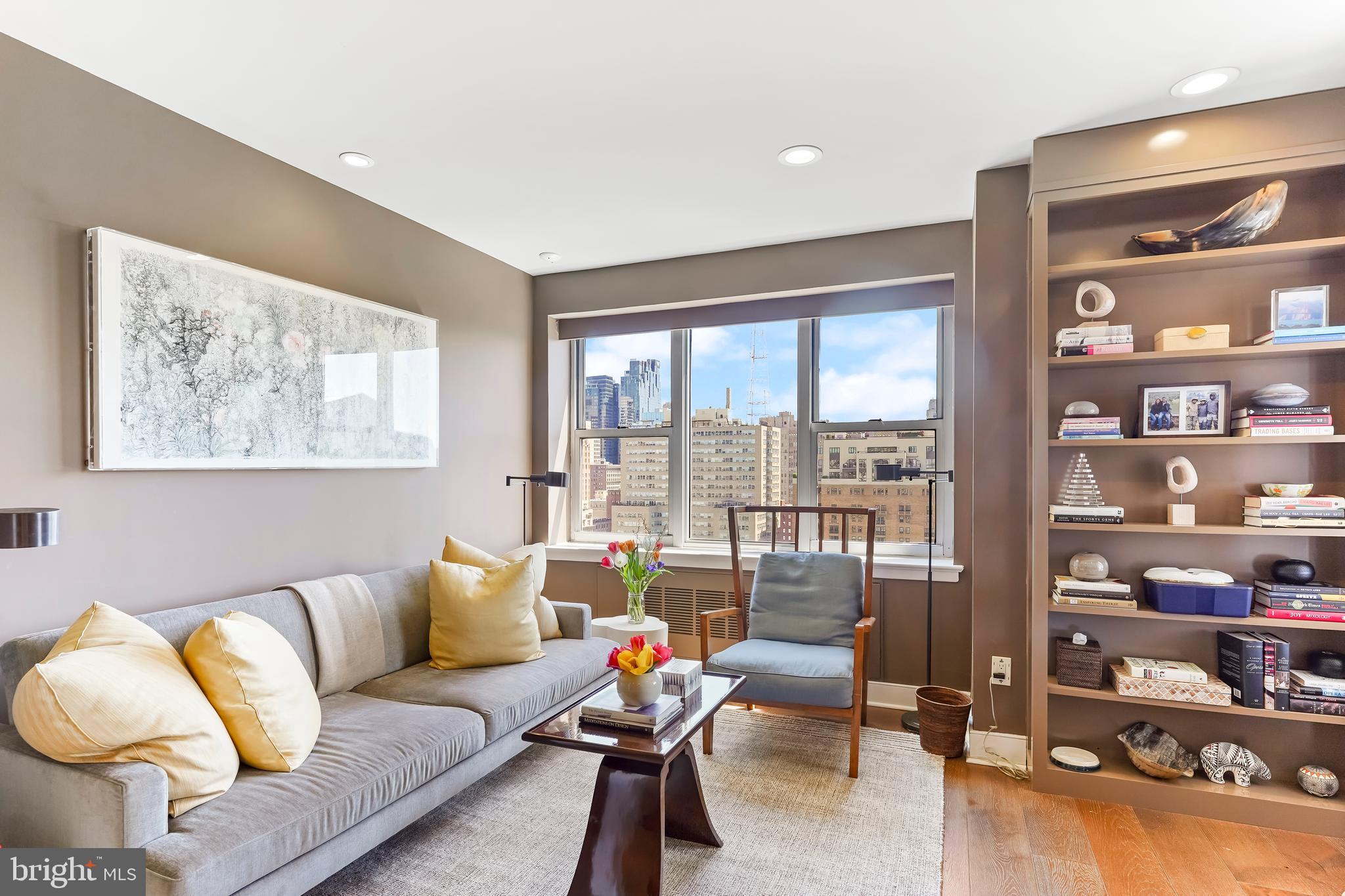 RITTENHOUSE SQUARE - Residential