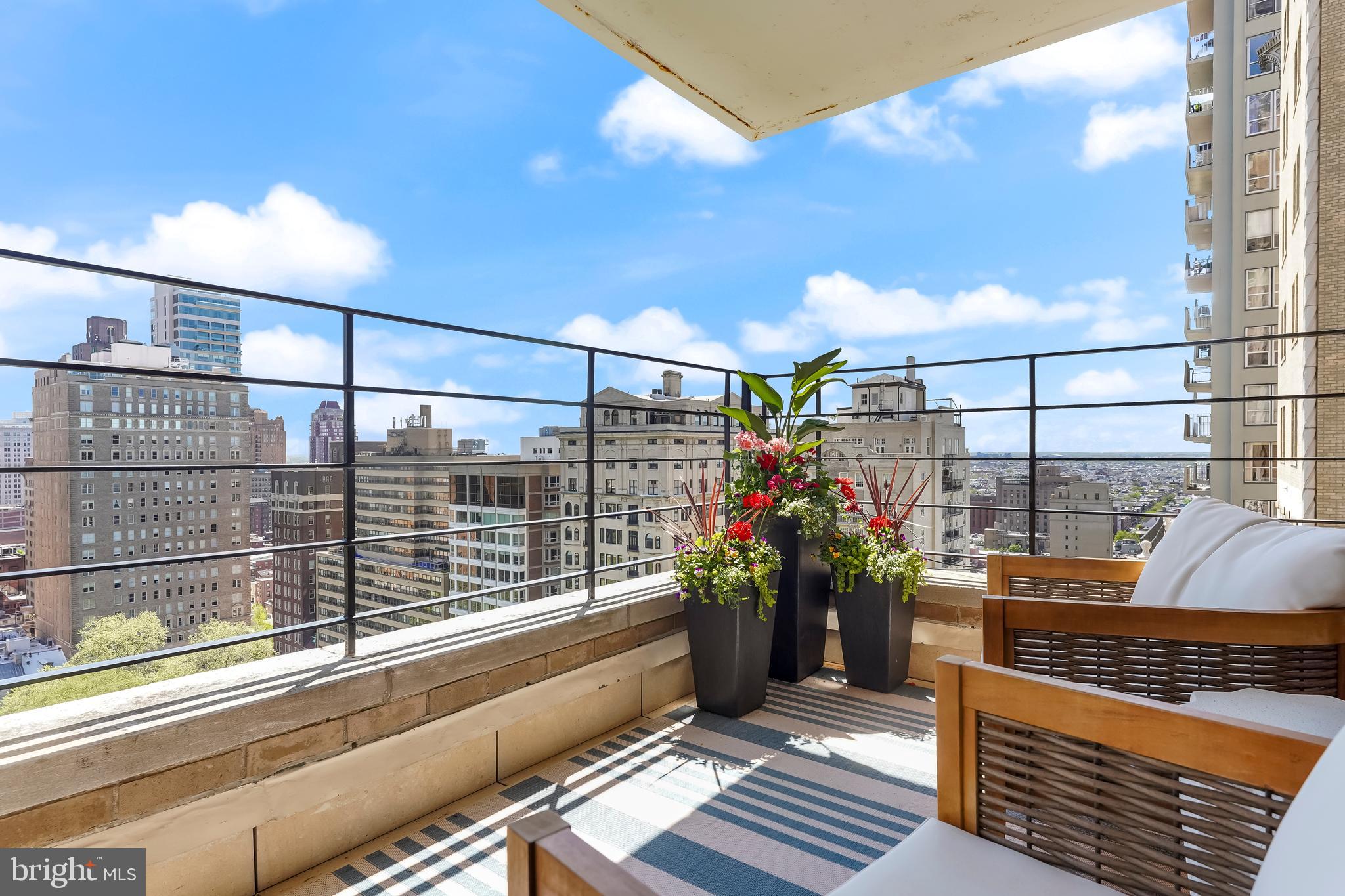 RITTENHOUSE SQUARE - Residential