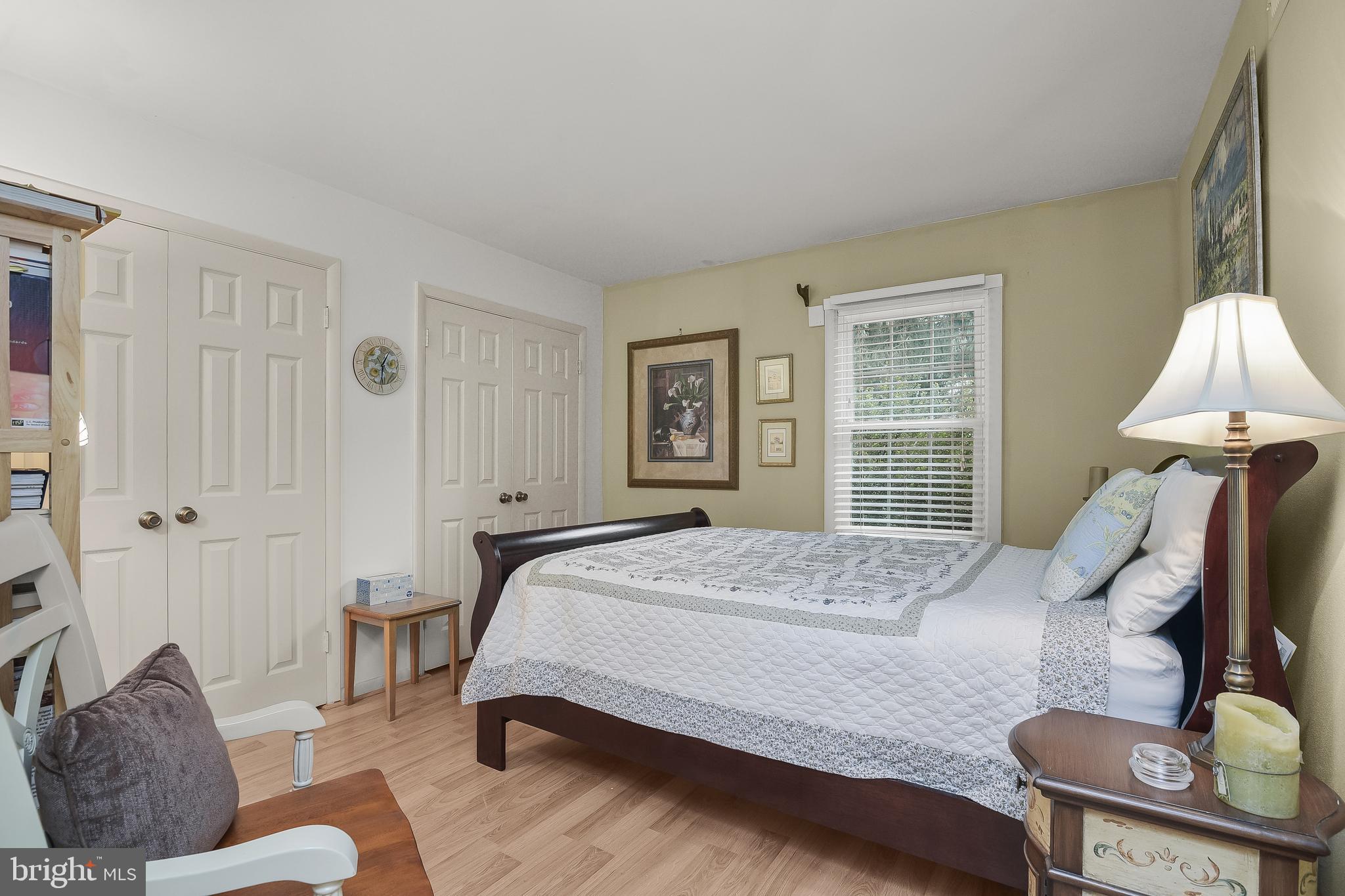 LAYTONSVILLE KNOLLS - Residential