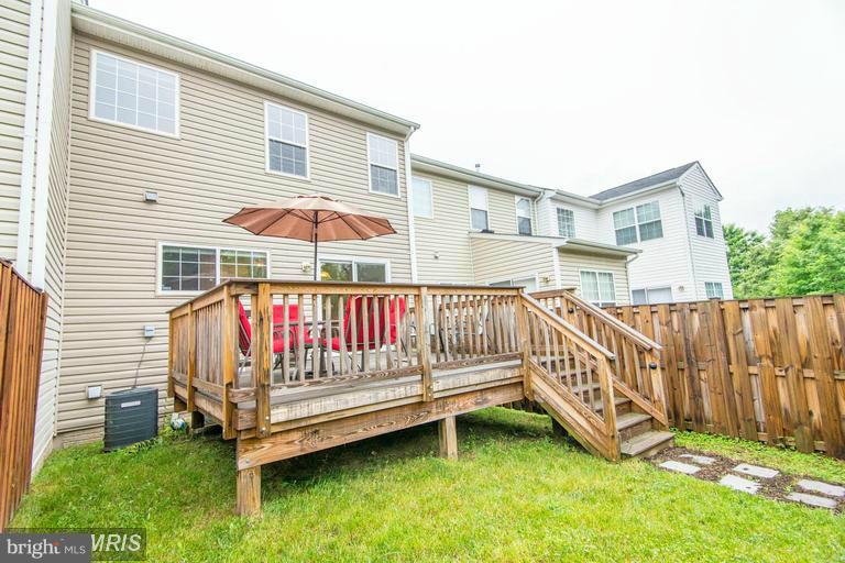 LAUREL HIGHLANDS - Residential Lease