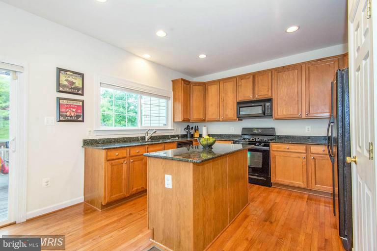 LAUREL HIGHLANDS - Residential Lease