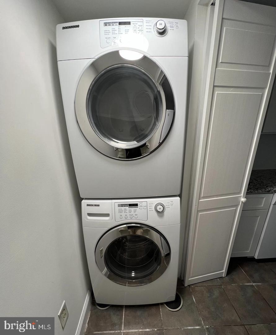 7181 CIMARRON COURT D