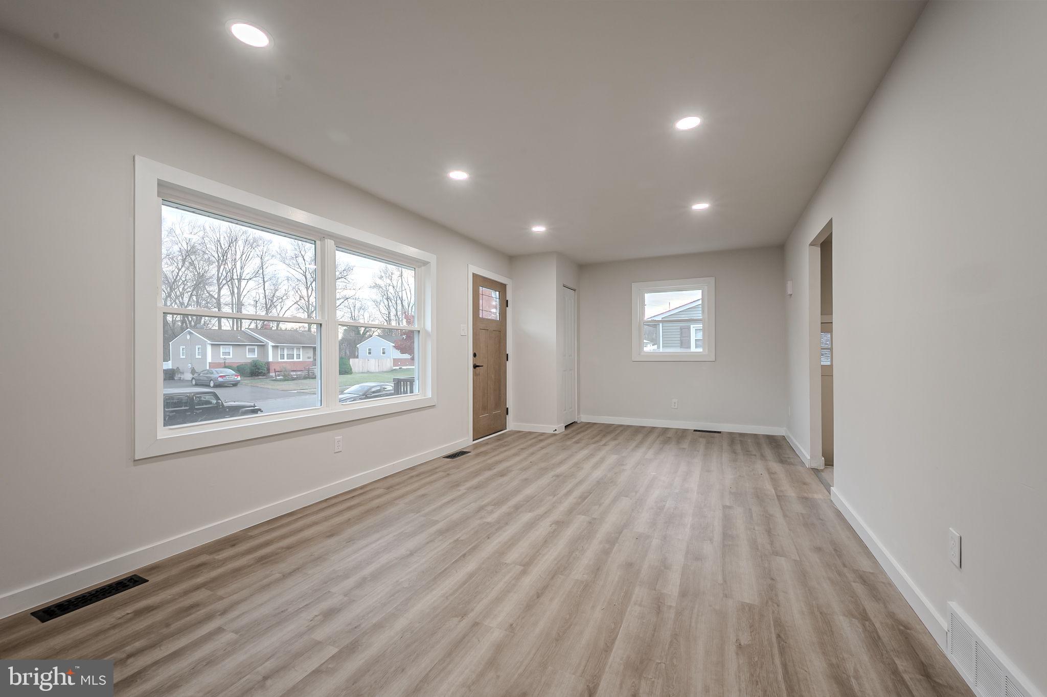415 TAMARA CIRCLE