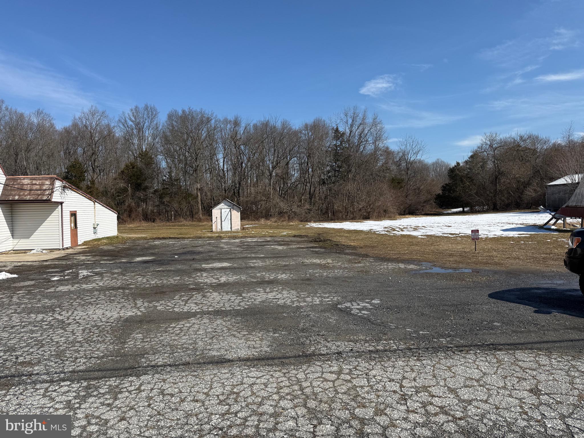 4640 S DUPONT HIGHWAY