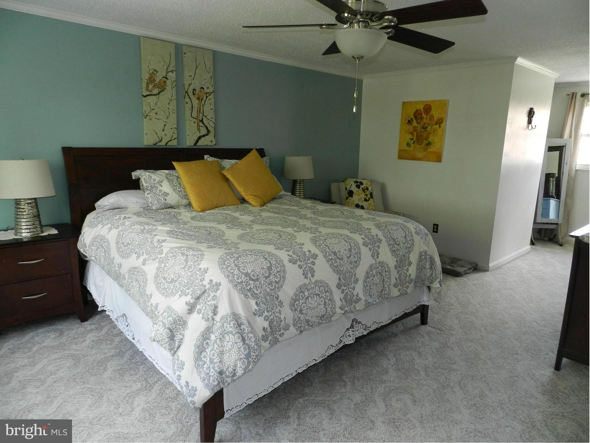 ROLLINGWOOD VILLAGE - Residential Lease