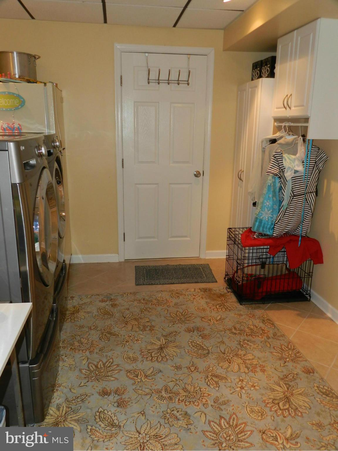 ROLLINGWOOD VILLAGE - Residential Lease