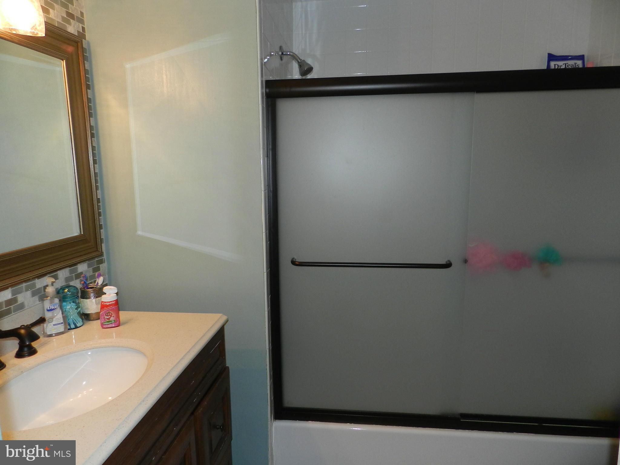 ROLLINGWOOD VILLAGE - Residential Lease