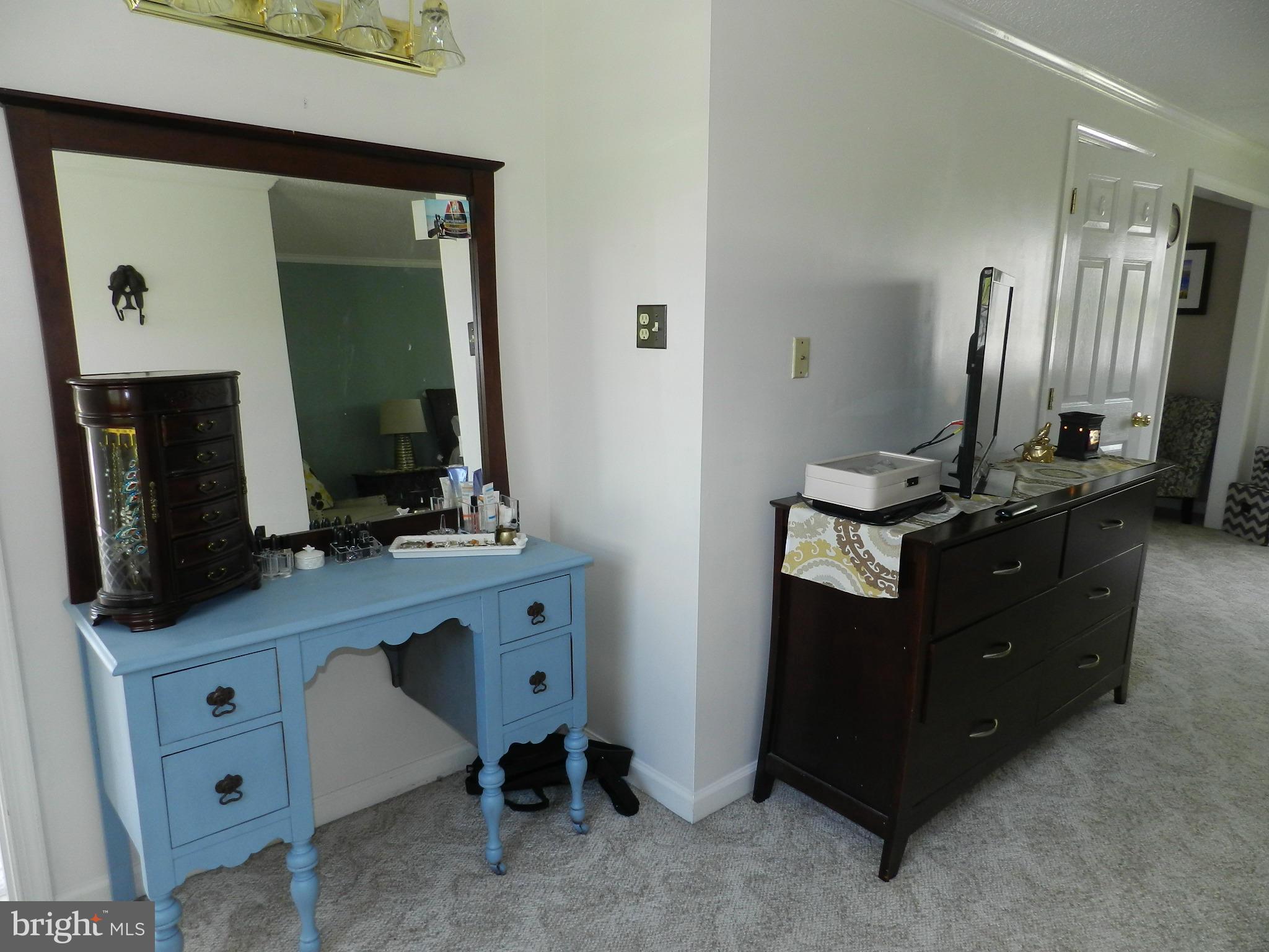 ROLLINGWOOD VILLAGE - Residential Lease