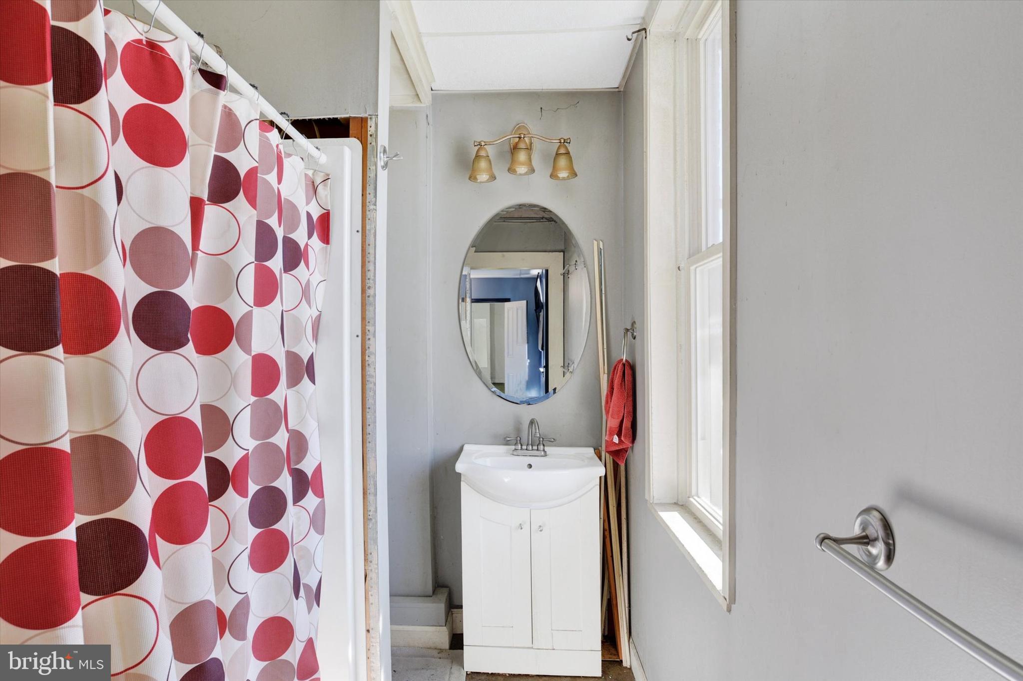 LEBANON CITY - Residential