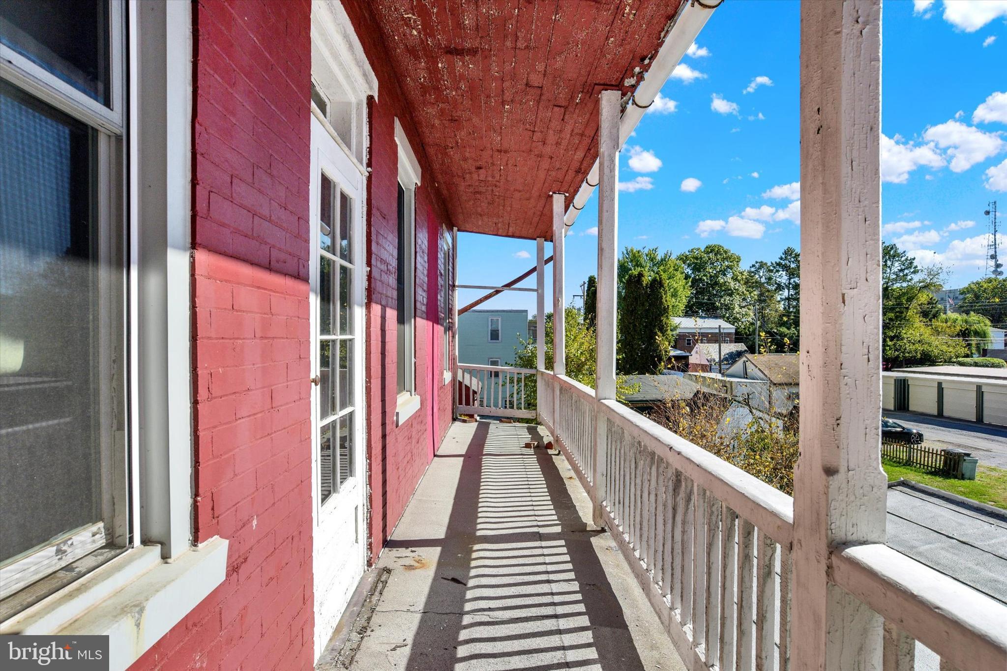 LEBANON CITY - Residential