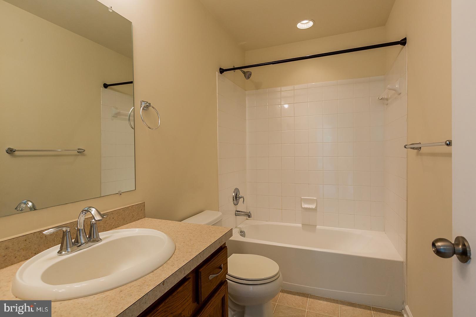 HAWTHORNE RIDGE - Residential