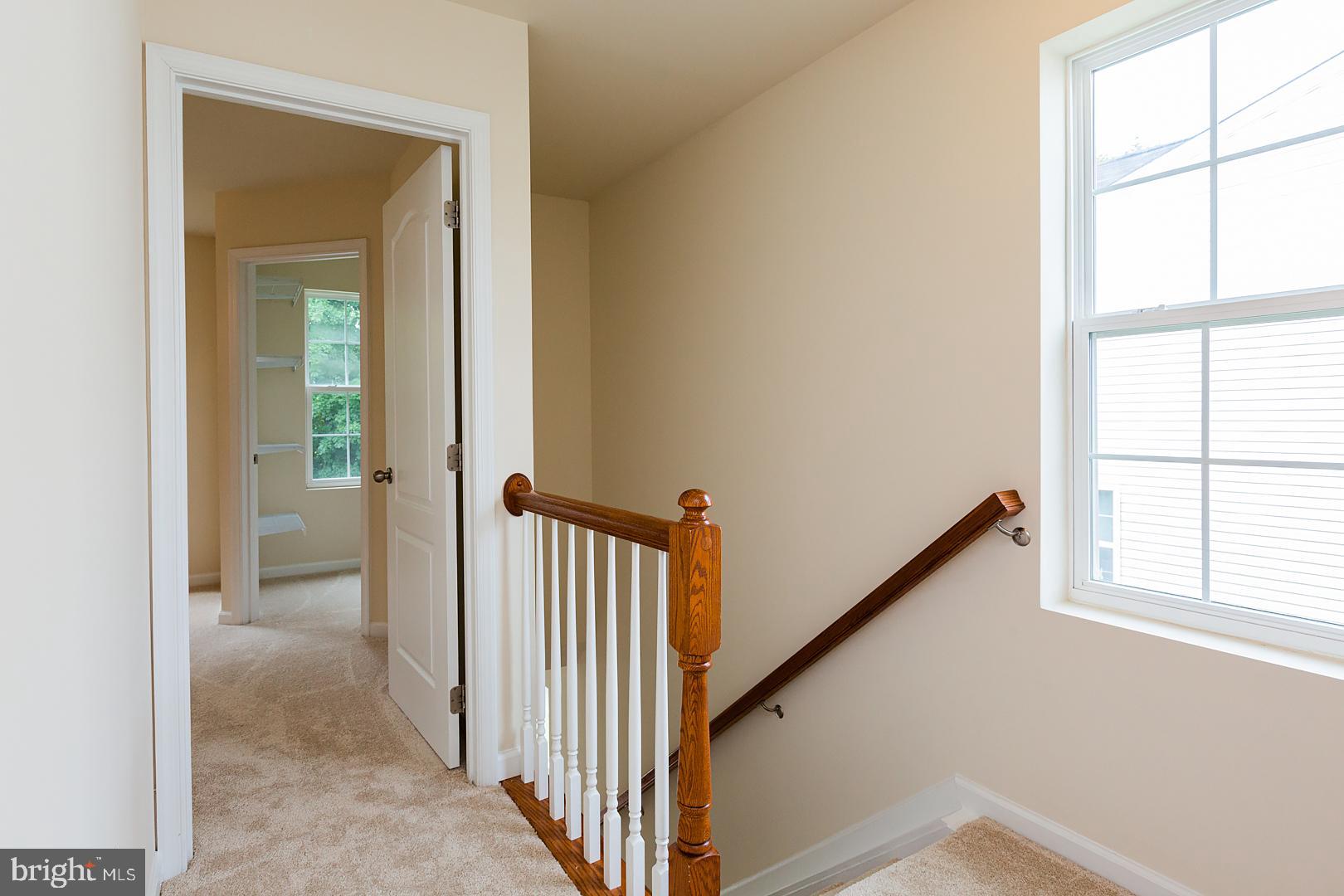 HAWTHORNE RIDGE - Residential