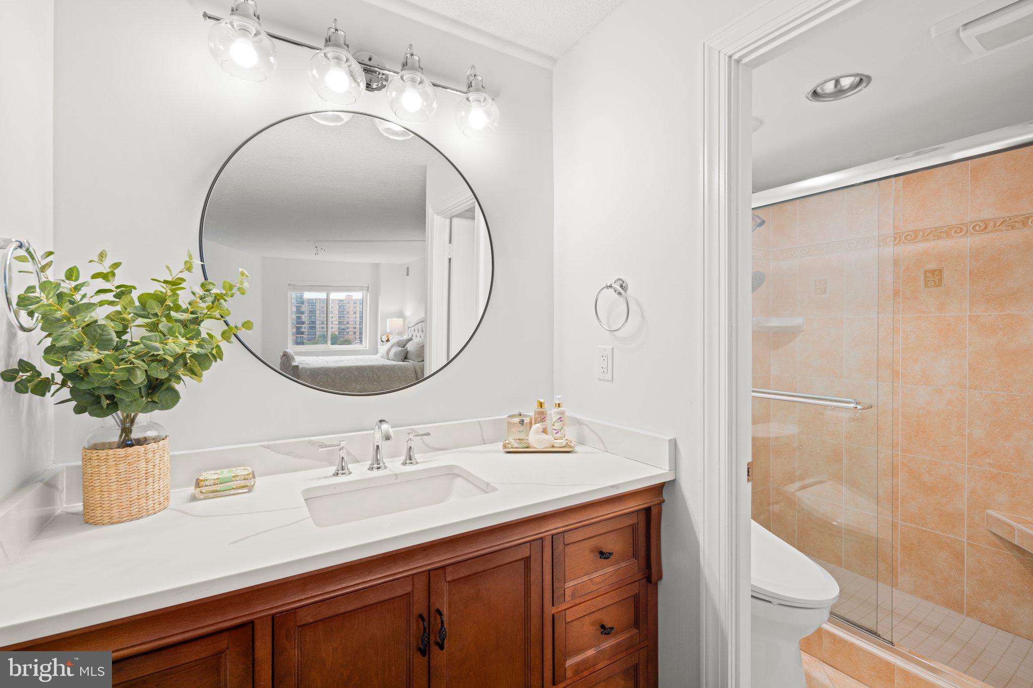 ROTONDA - Residential