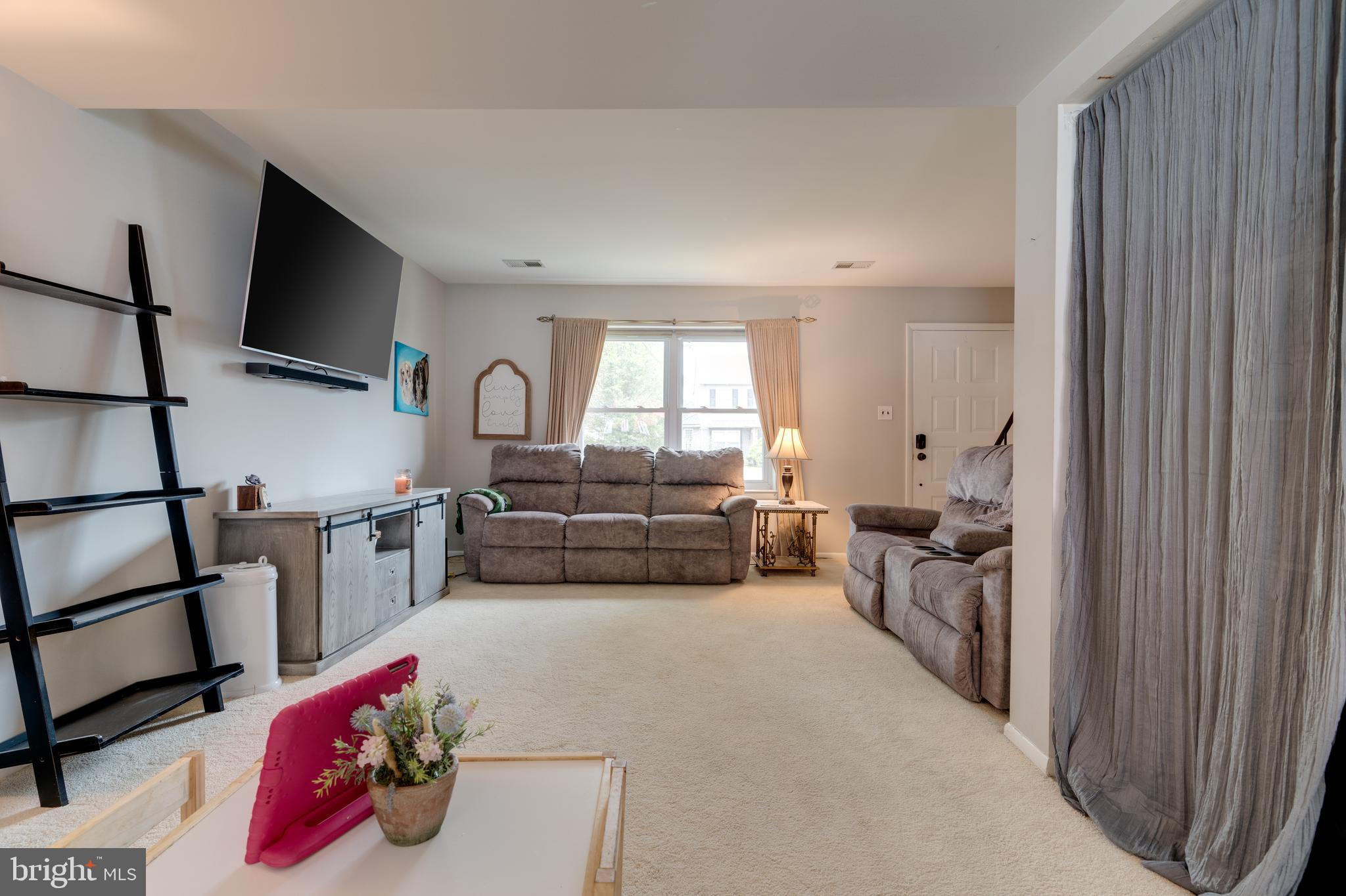 HORSHAMTOWNE - Residential