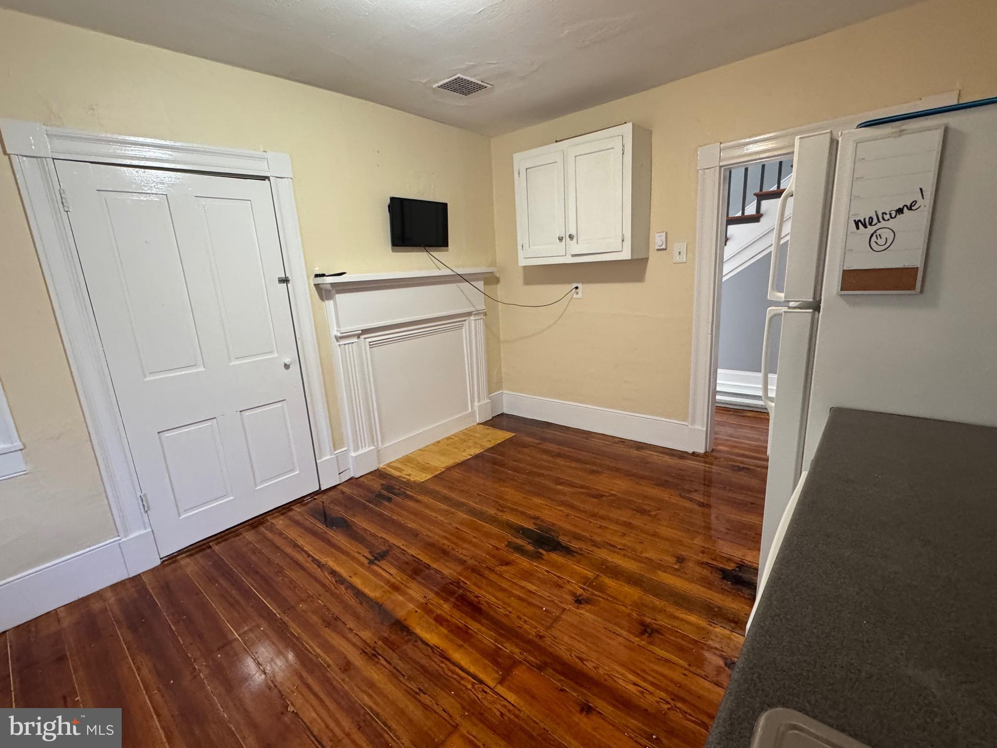 STRASBURG - Residential Lease