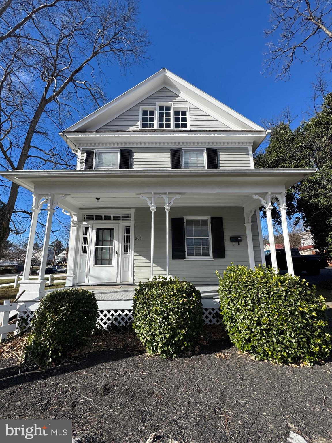 STRASBURG - Residential Lease