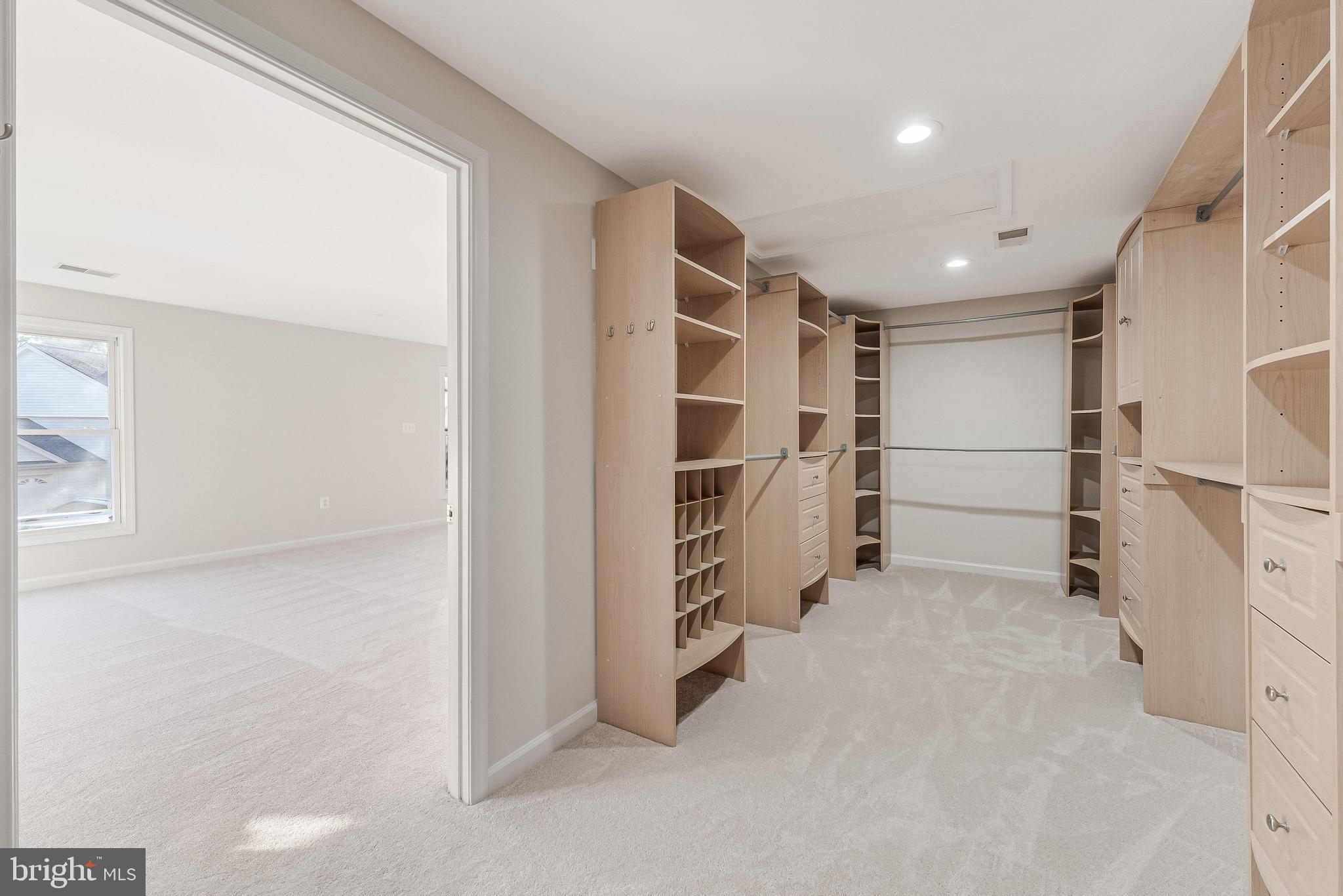 FRANKLIN FARM - Residential