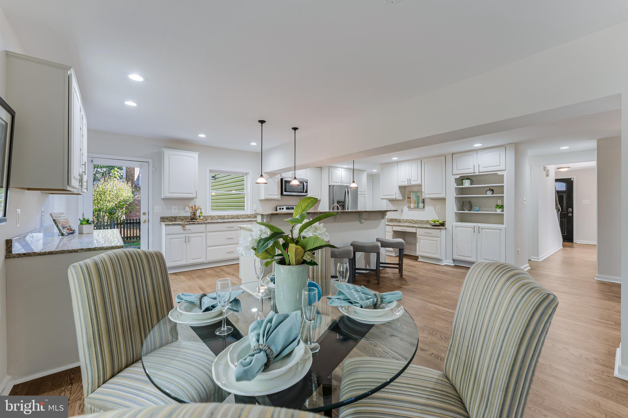 FRANKLIN FARM - Residential